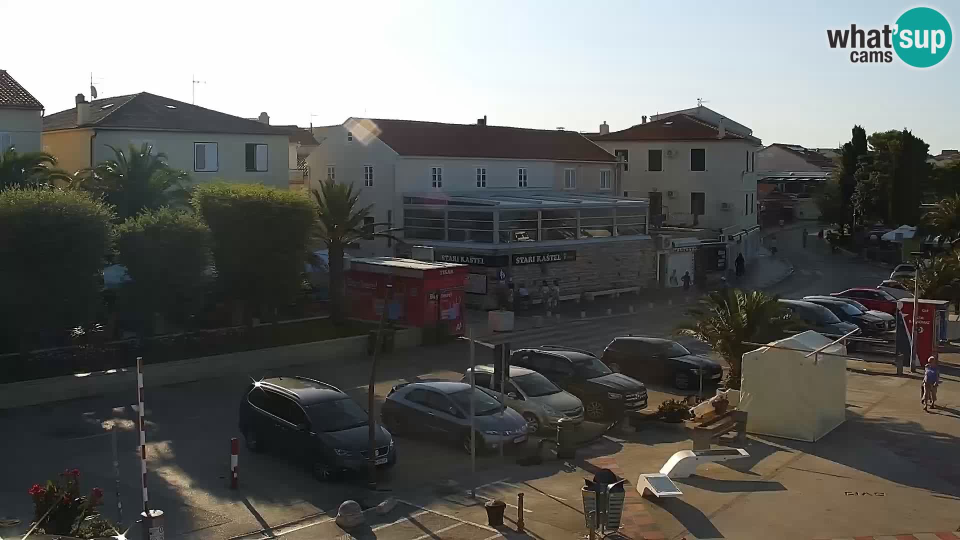 Novalja spletna kamera promenada