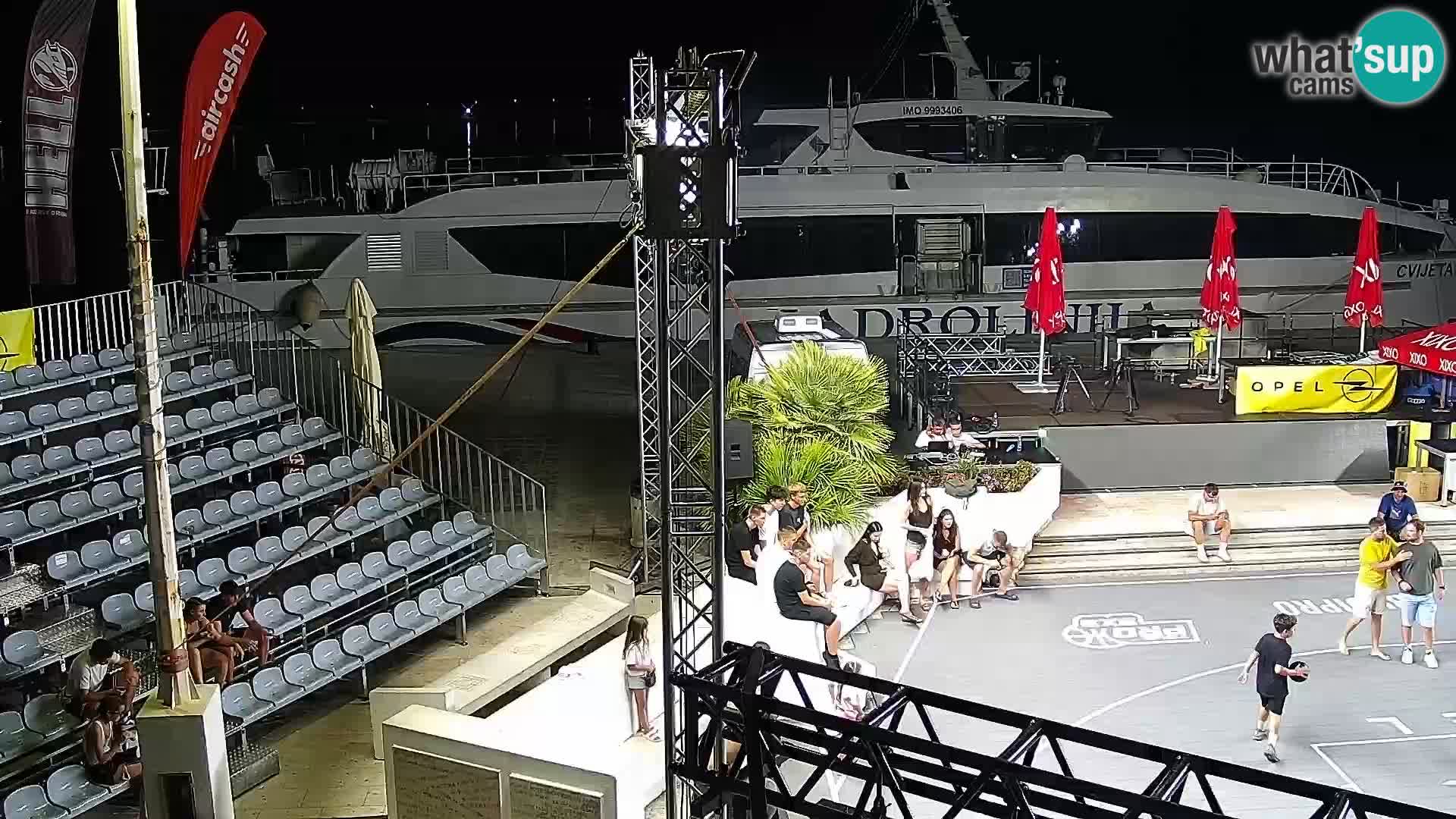 Livecam Promenade a Novalja