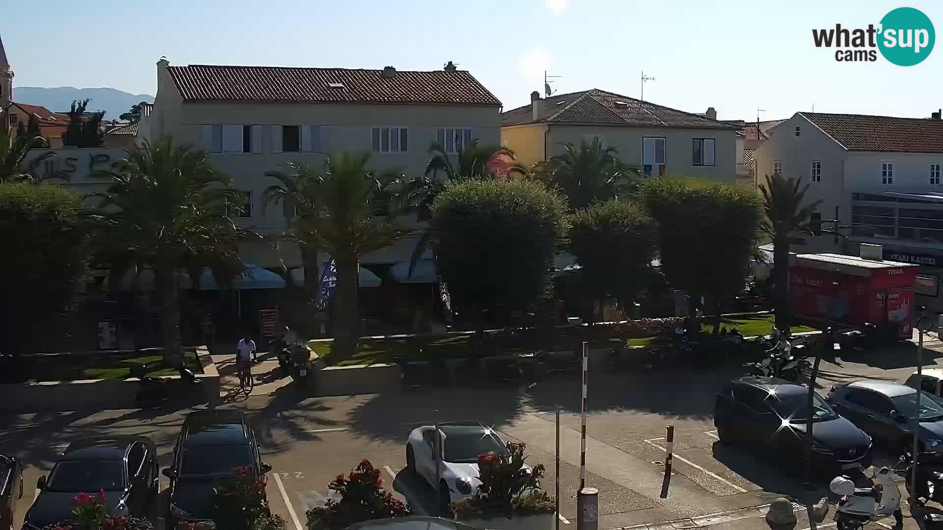 Webcam Novalja seaside promenade