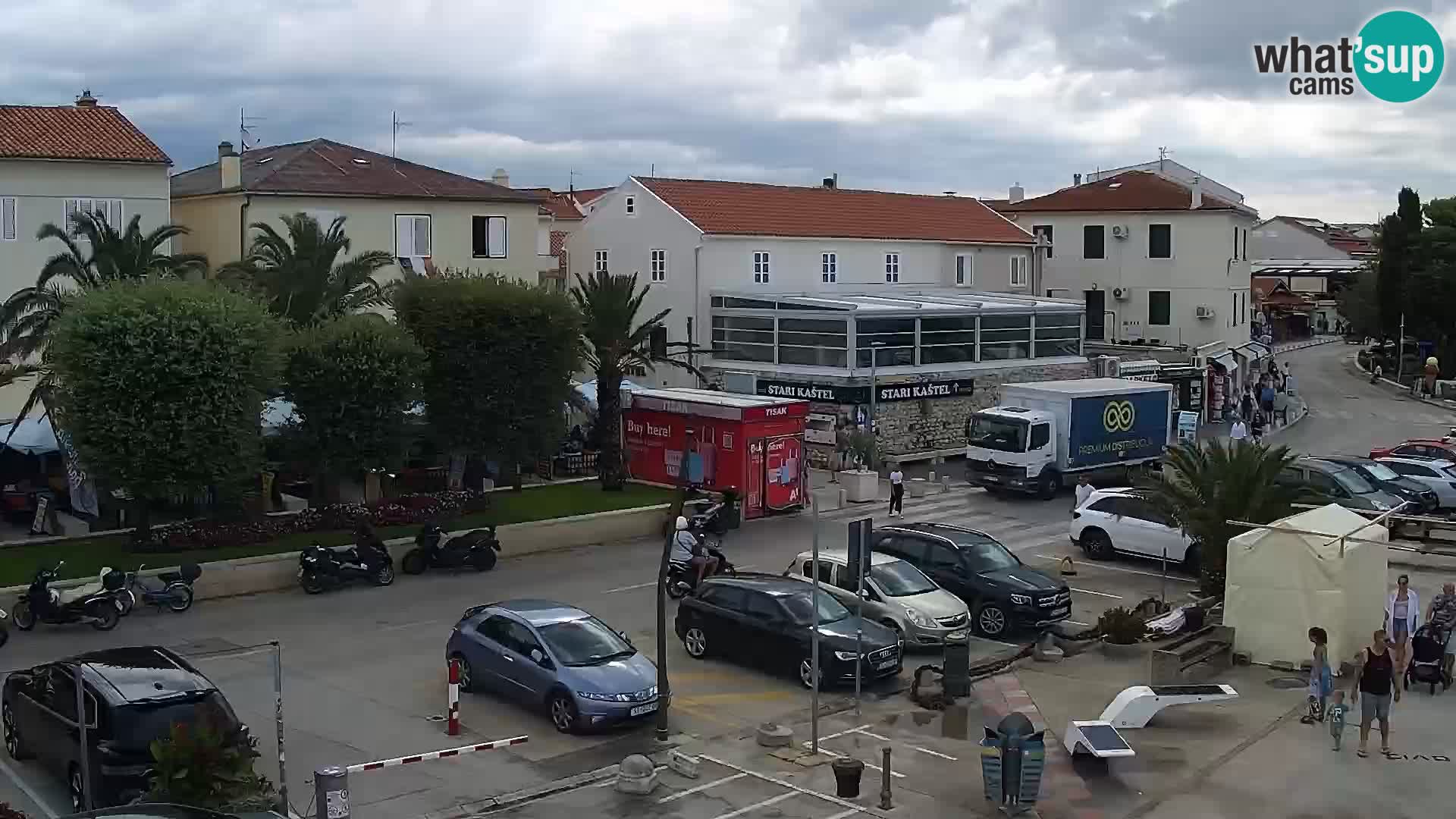 Webcam Novalja seaside promenade