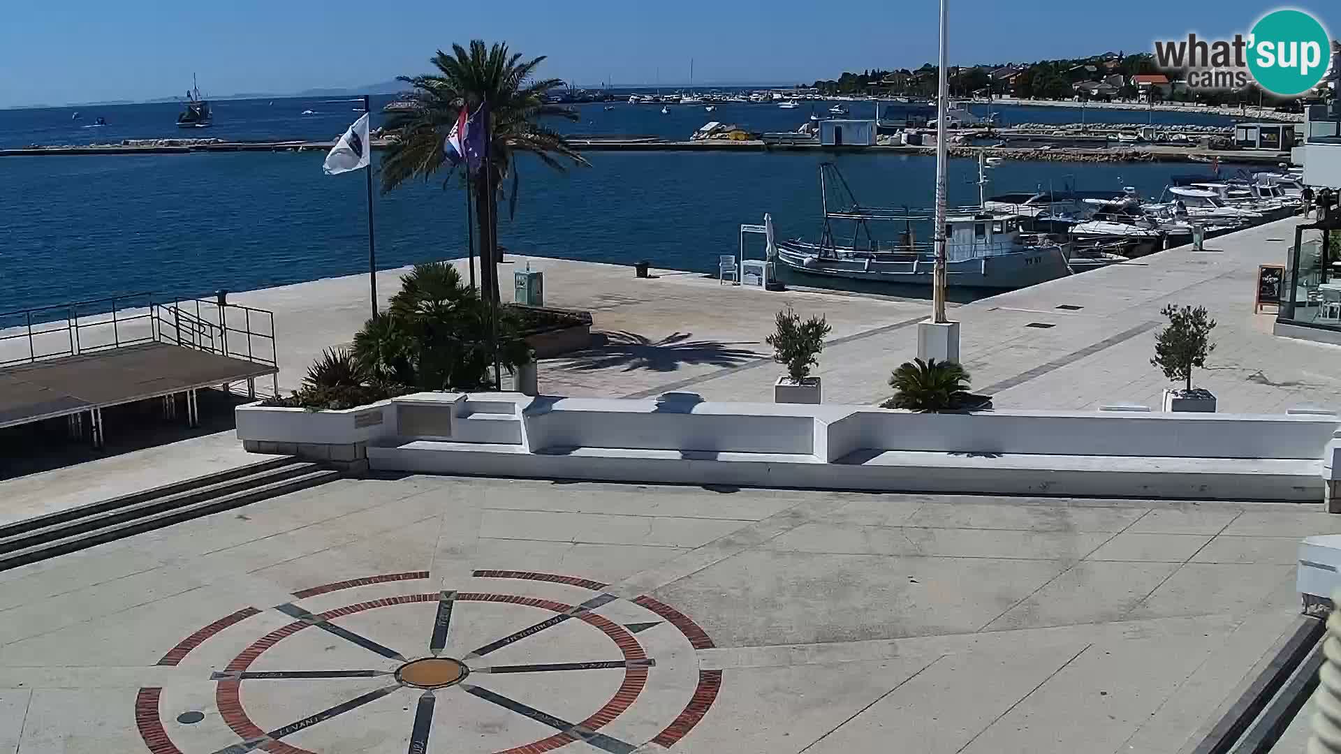 Webcam Novalja seaside promenade