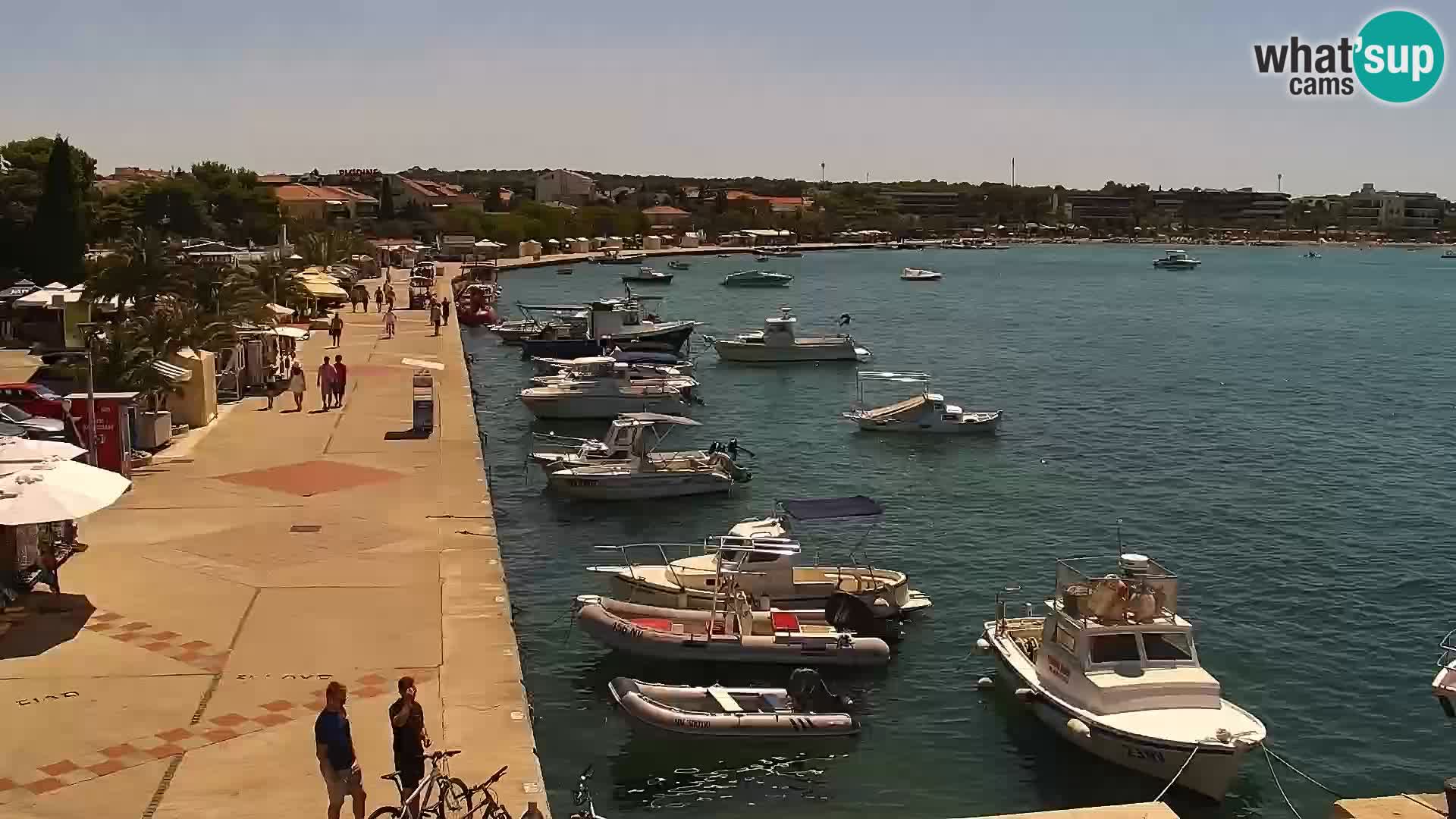 Webcam Novalja seaside promenade