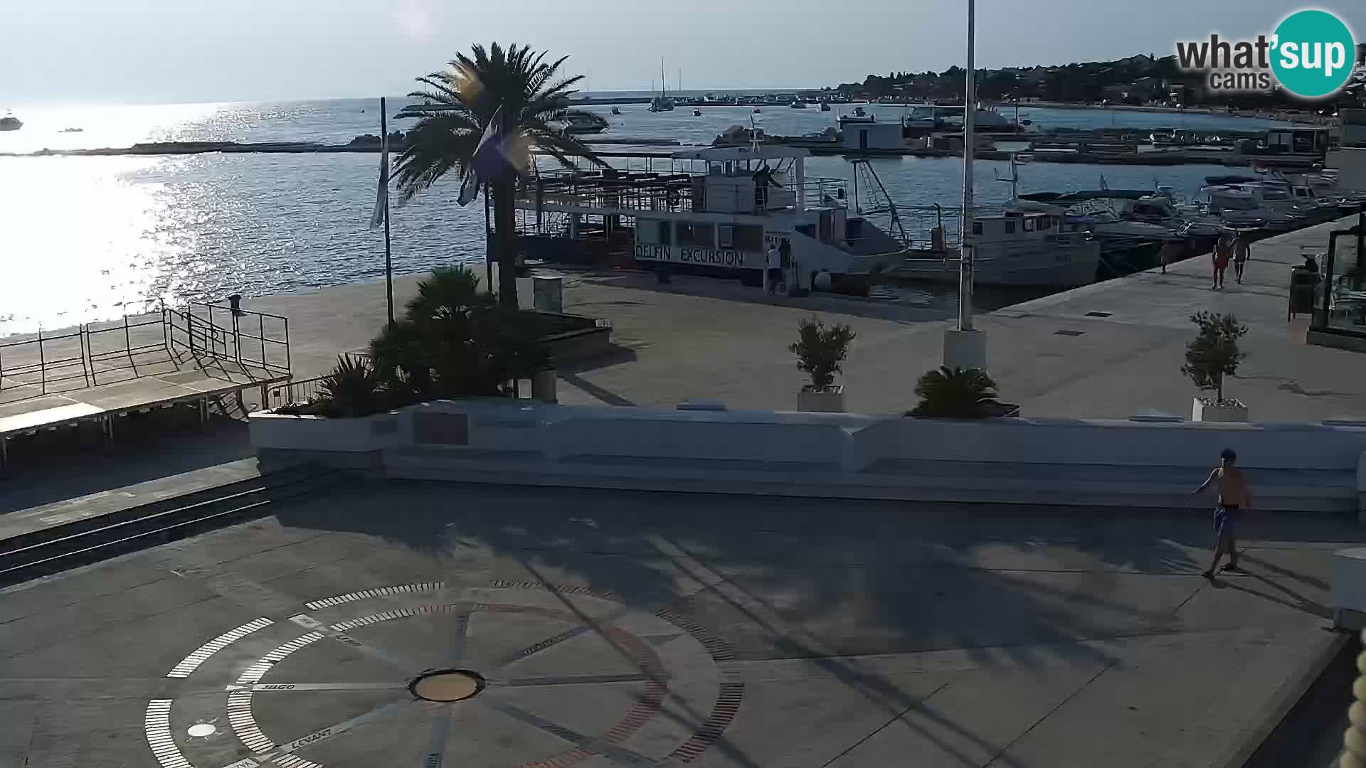 Webcam Novalja seaside promenade