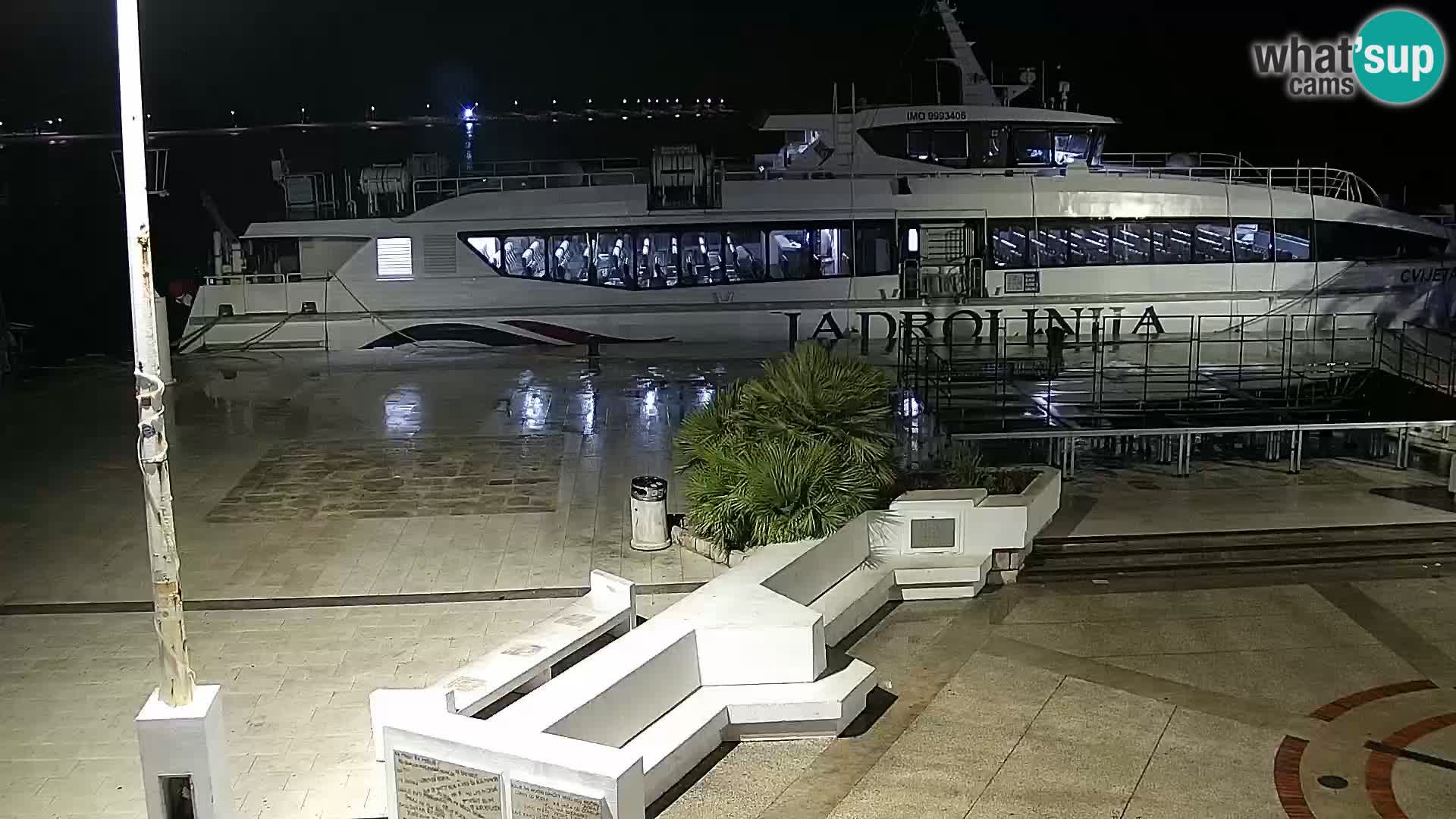 Livecam Promenade a Novalja