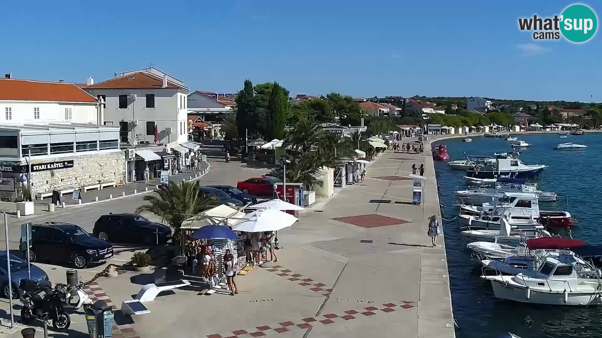 Webcam Novalja seaside promenade