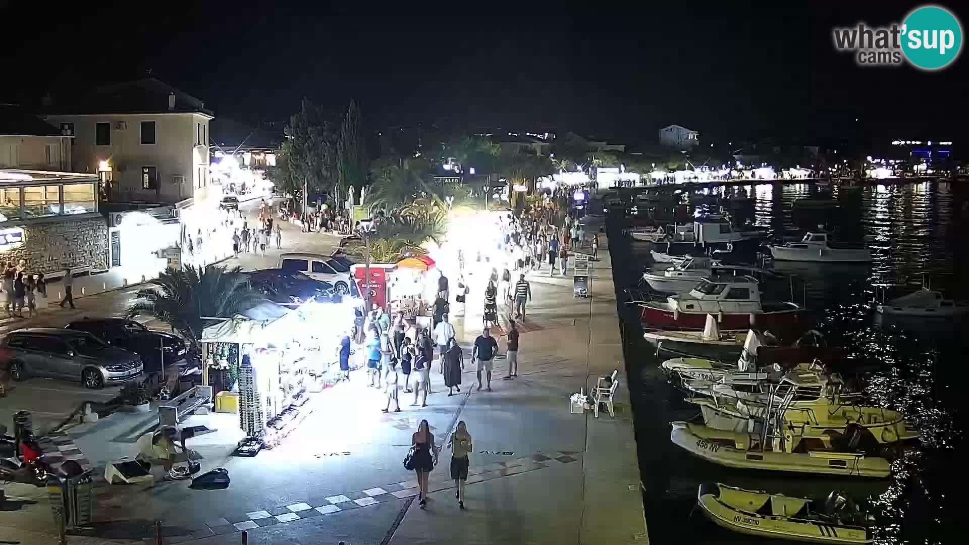 Novalja spletna kamera promenada