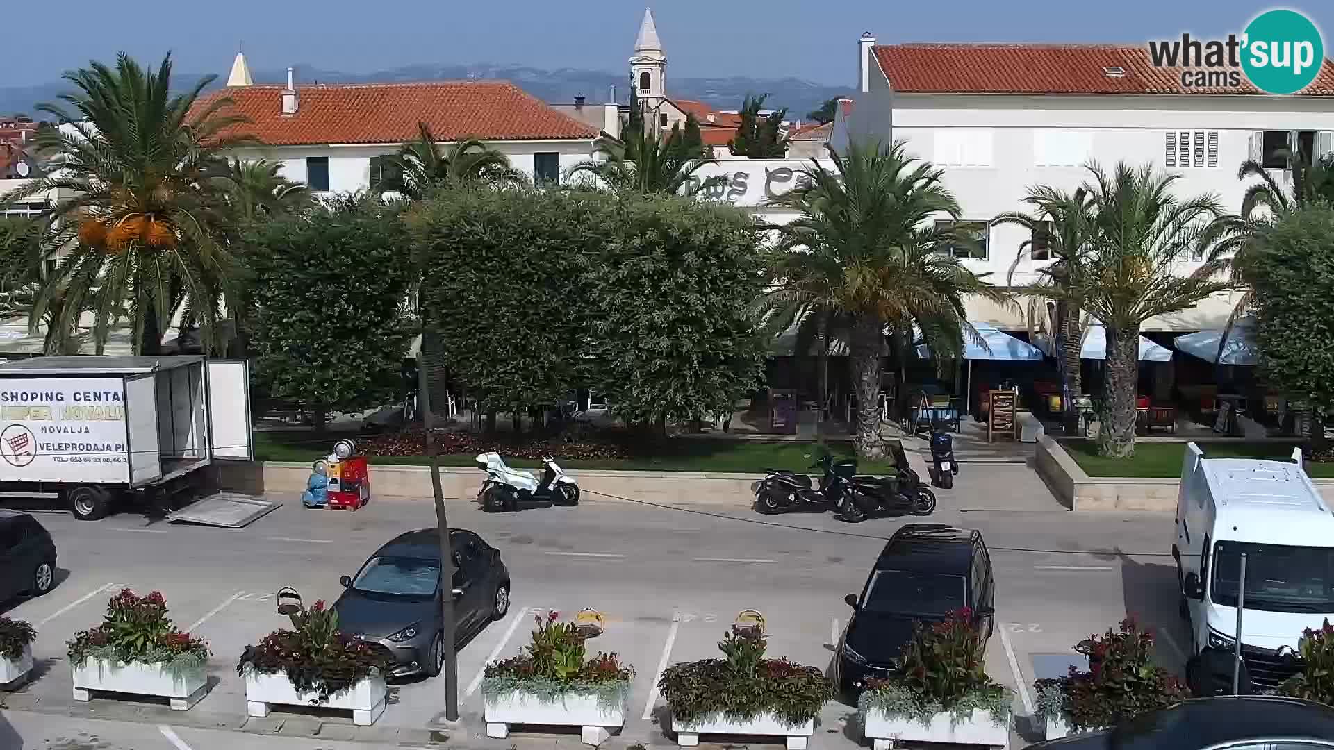 Webcam Novalja seaside promenade