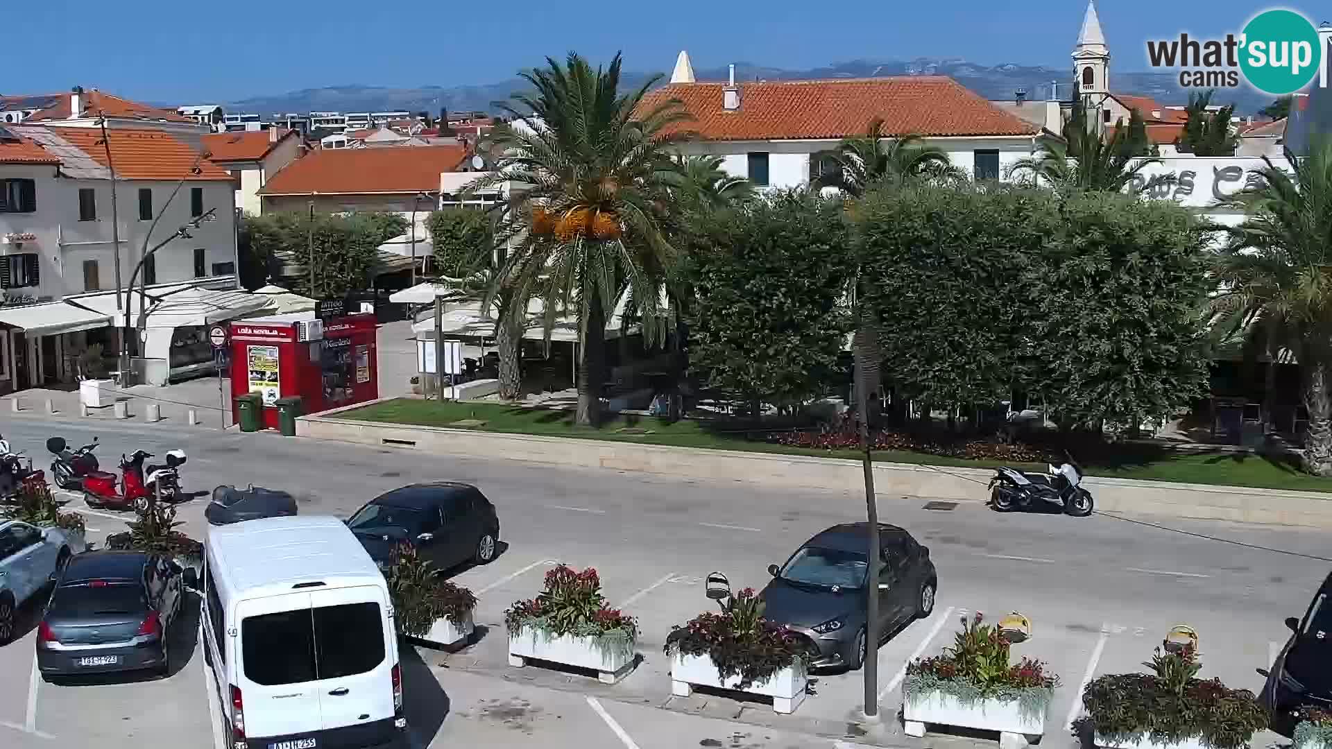 Webcam Novalja seaside promenade