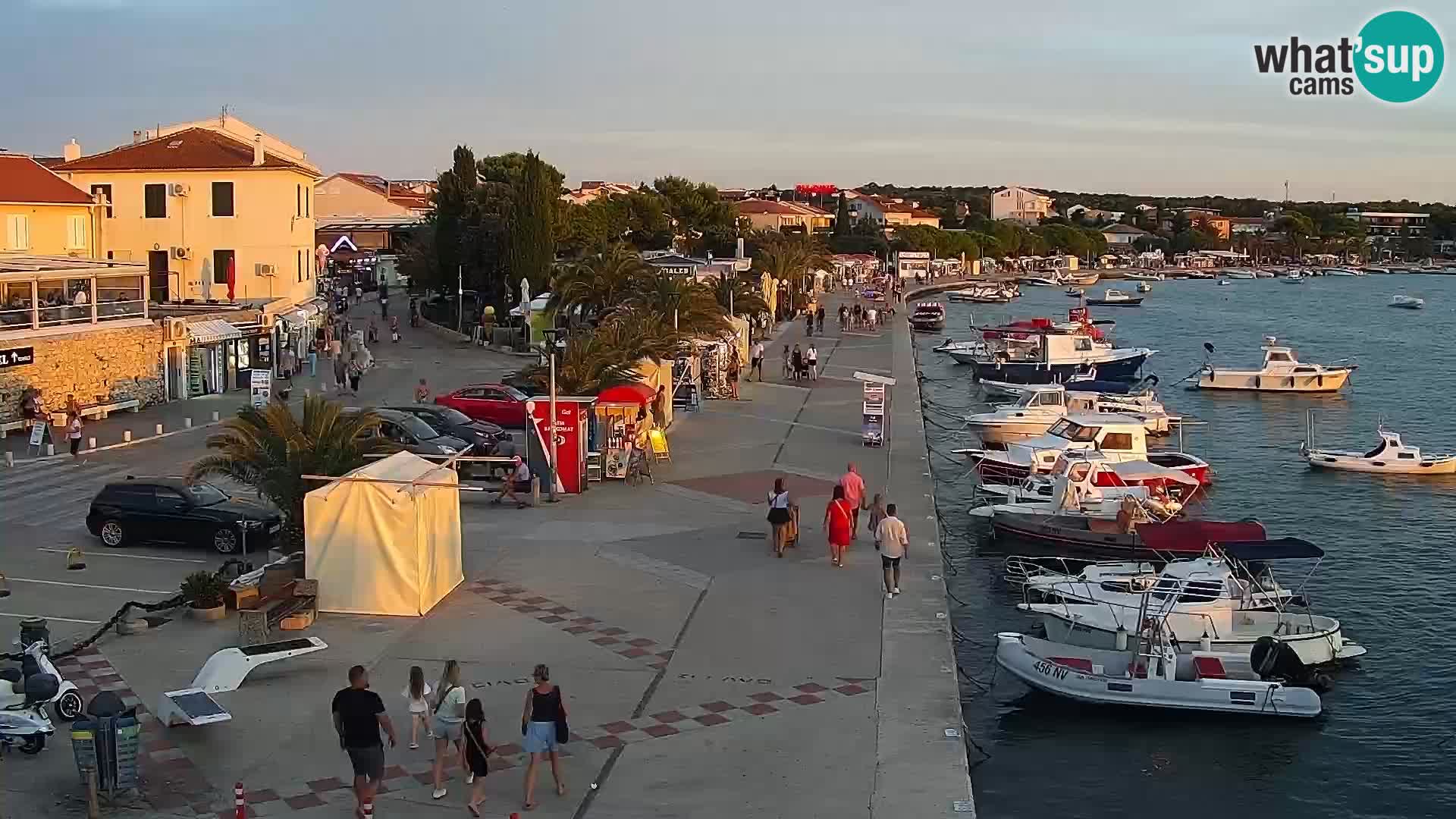 Livecam Promenade a Novalja