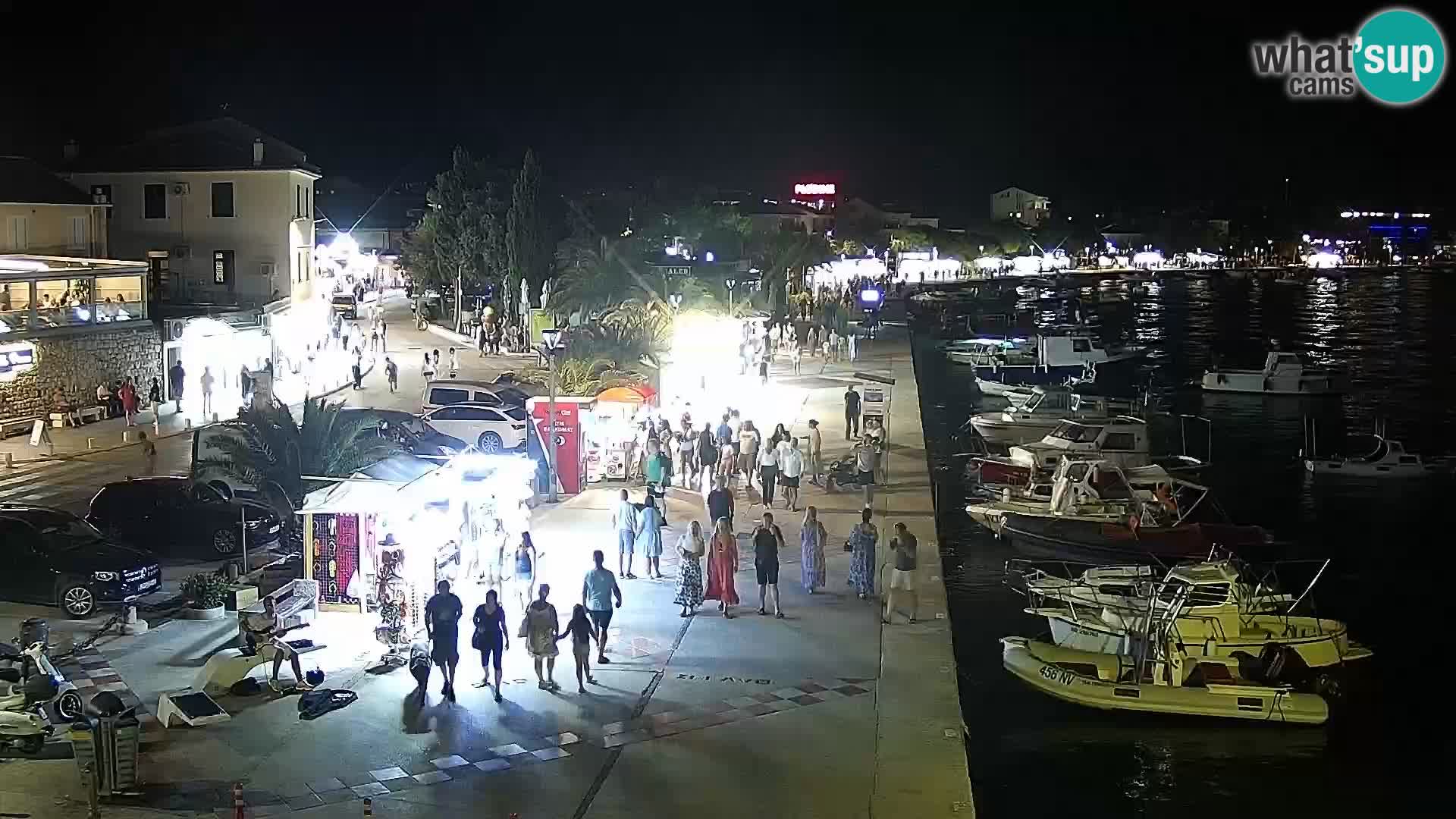 Novalja spletna kamera promenada