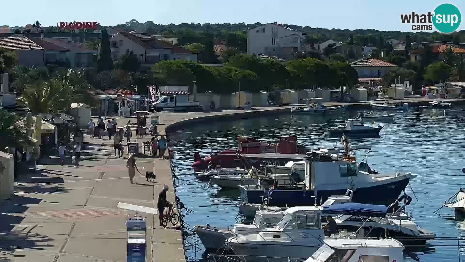 Novalja spletna kamera promenada