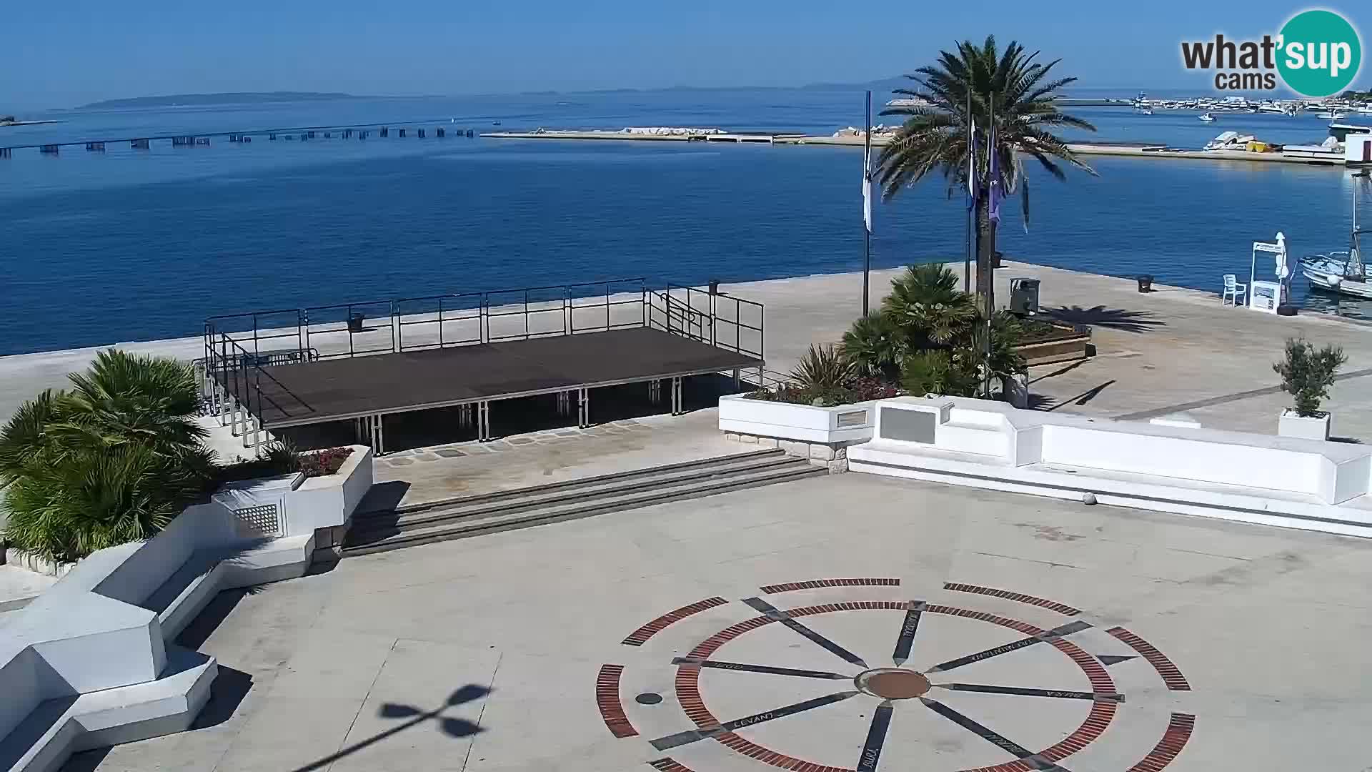 Novalja spletna kamera promenada