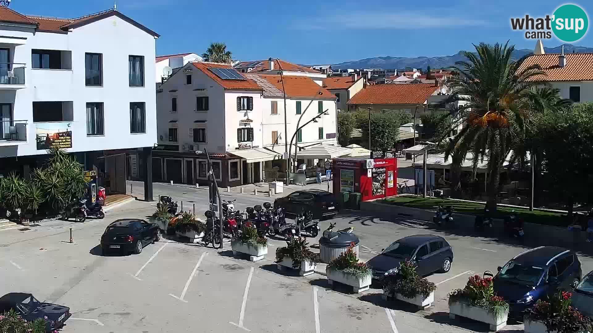 Novalja spletna kamera promenada