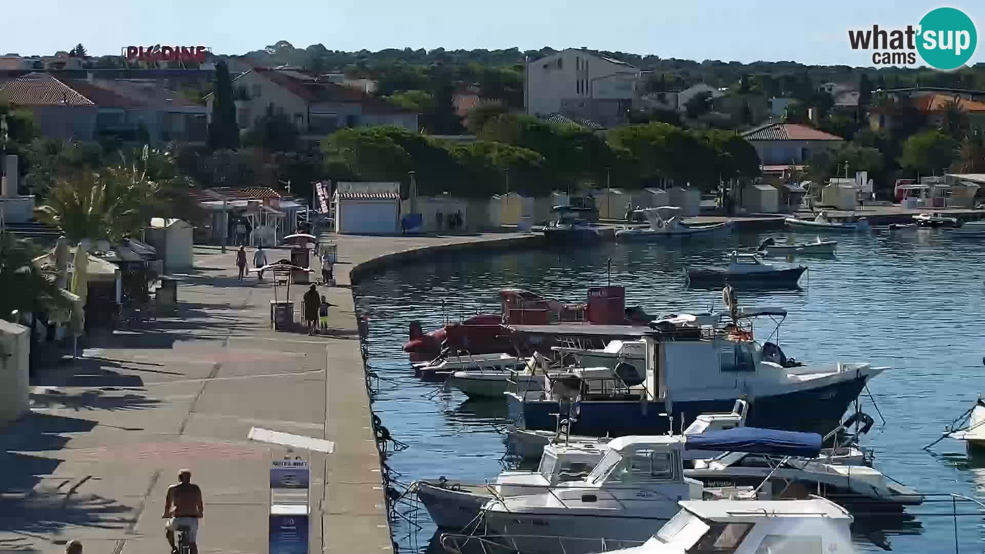 Web kamera Novalja promenada