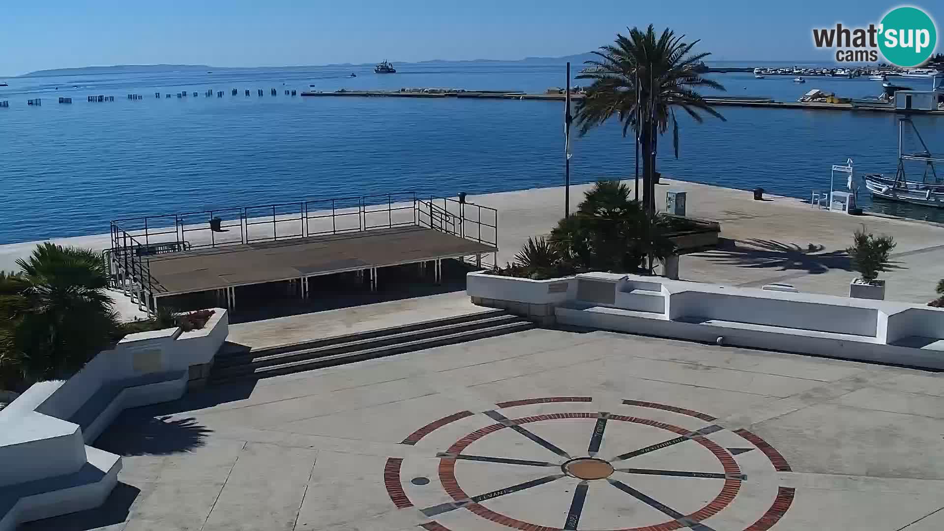 Novalja spletna kamera promenada