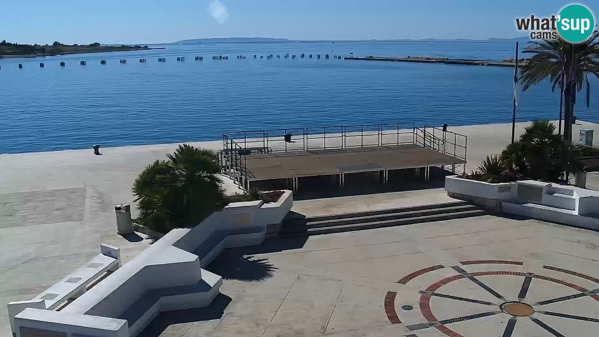 Web kamera Novalja promenada