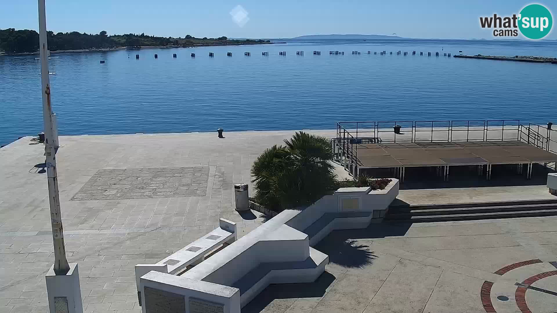 Web kamera Novalja promenada