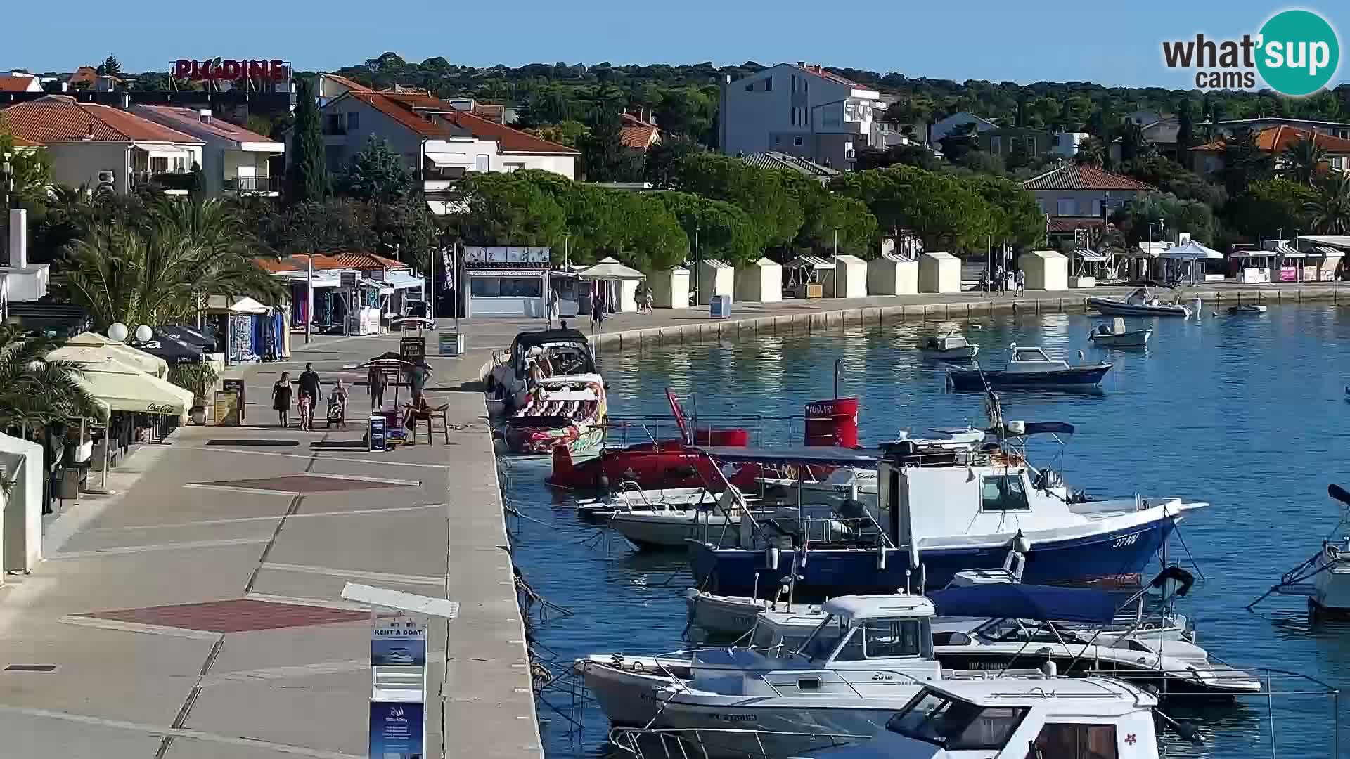 Novalja spletna kamera promenada