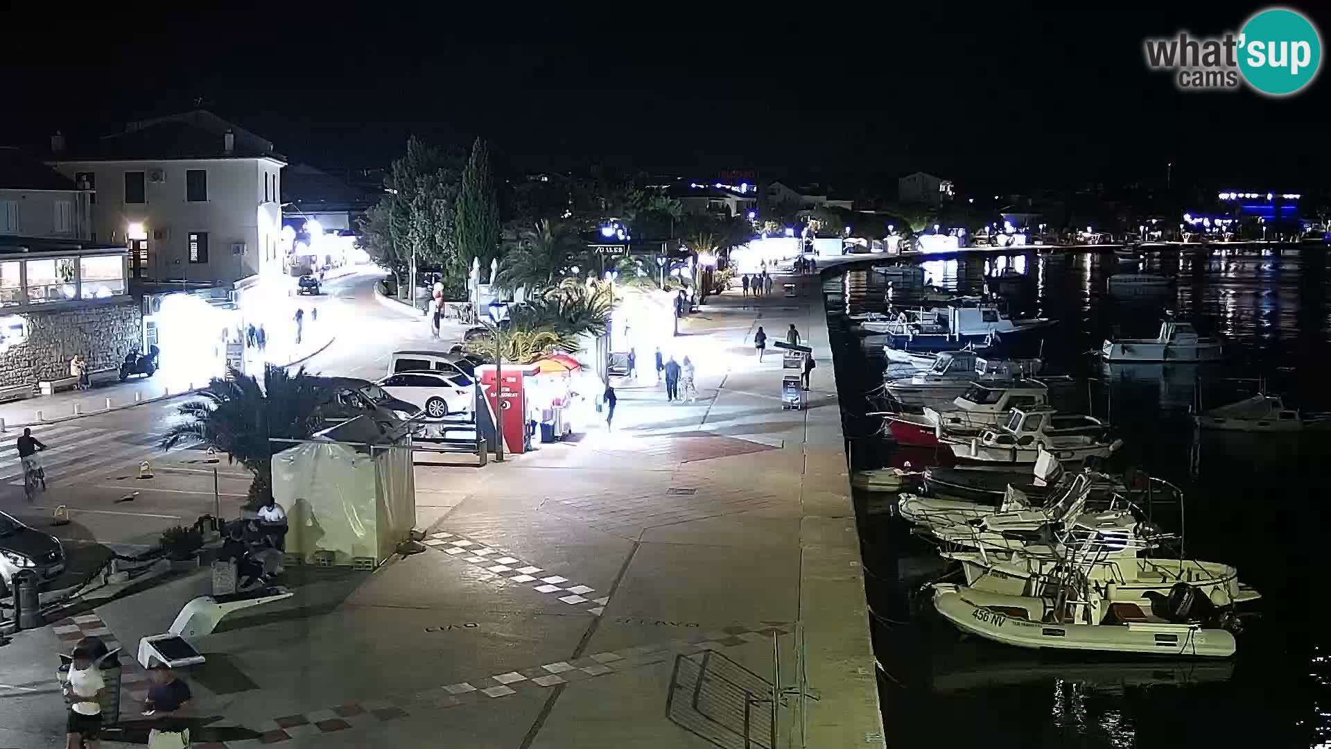Novalja spletna kamera promenada