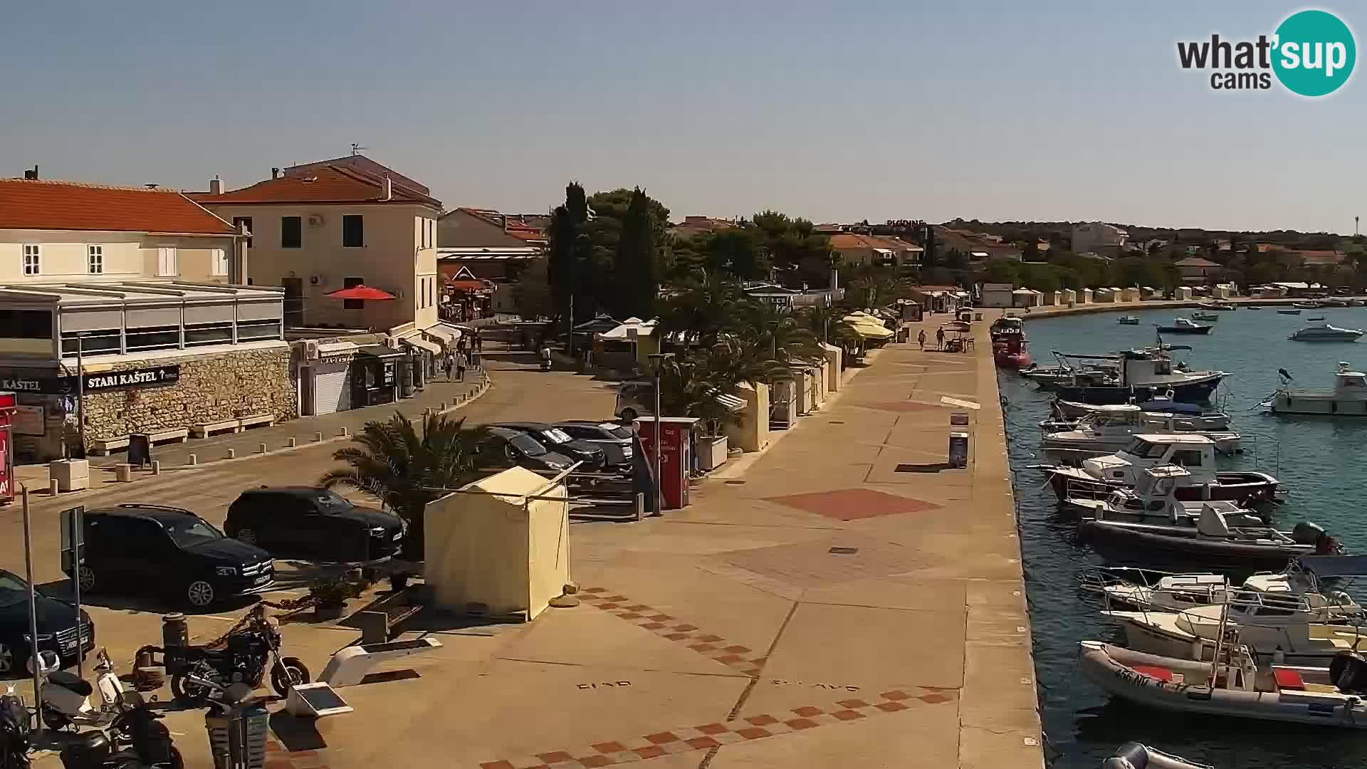 Web kamera Novalja promenada