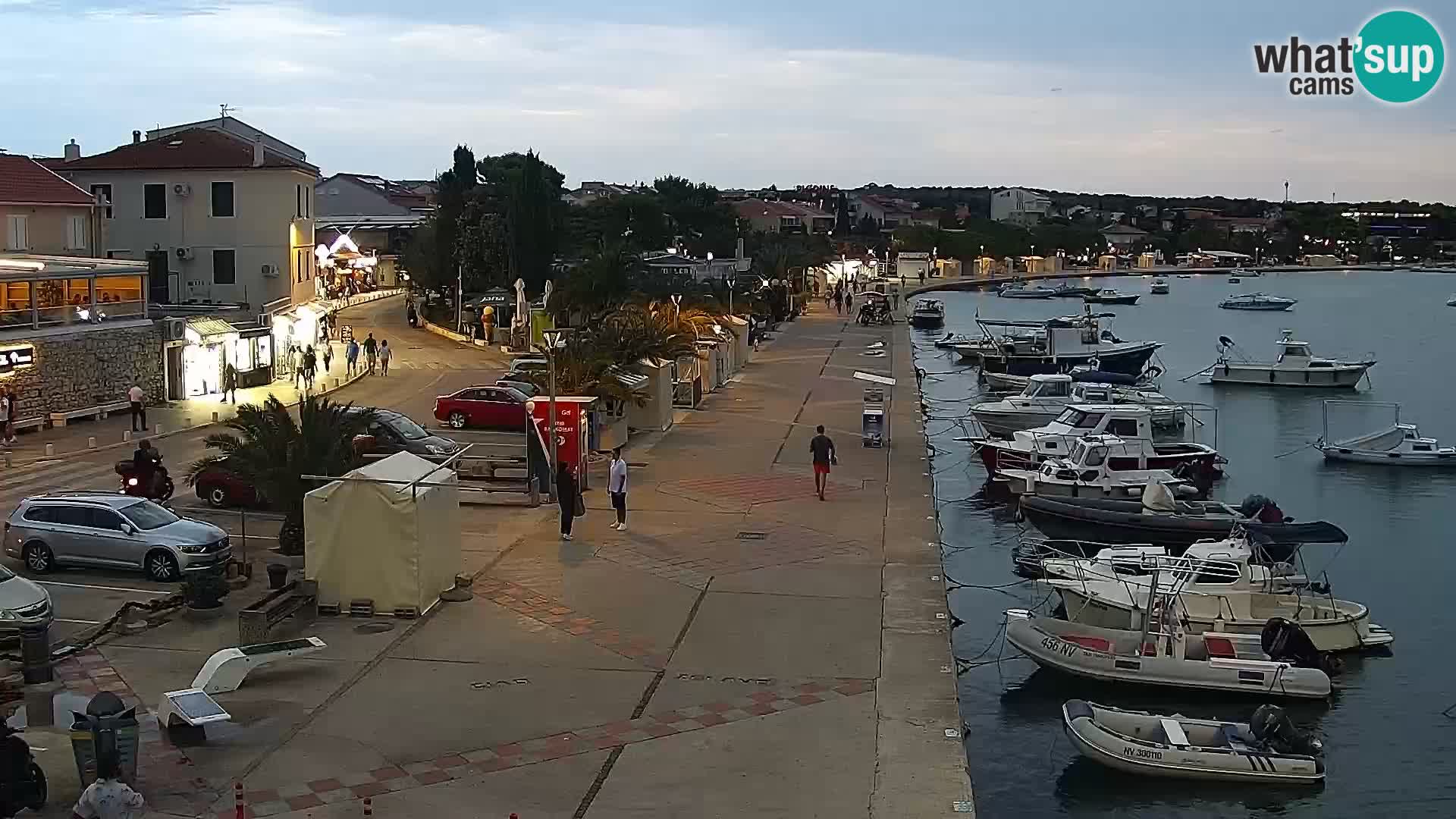 Webcam Novalja seaside promenade