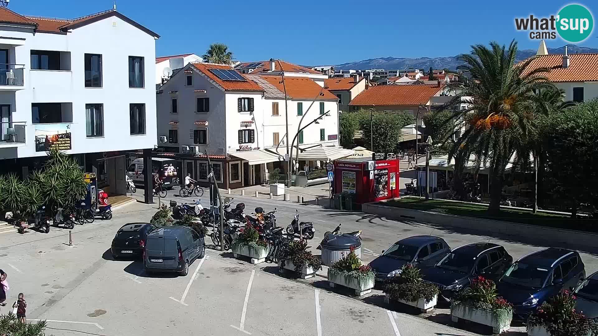 Web kamera Novalja promenada