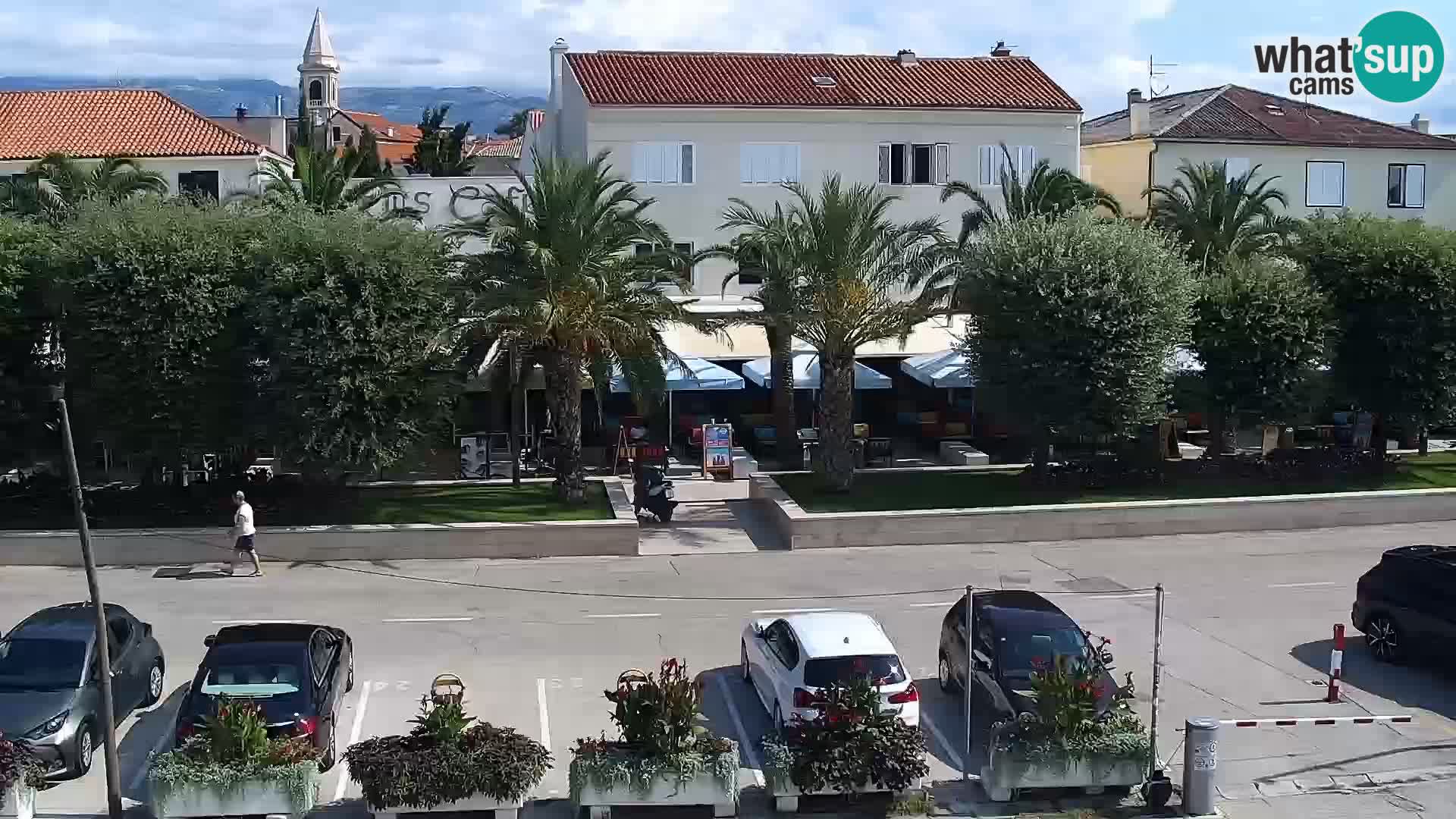 Webcam Novalja seaside promenade