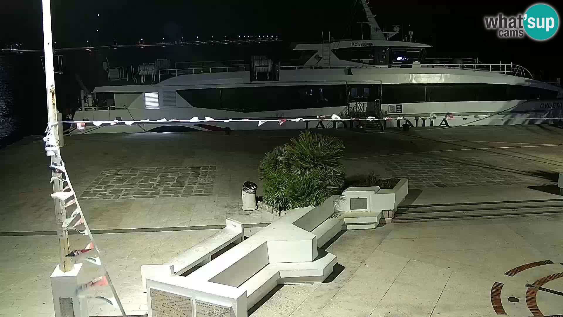 Livecam Promenade a Novalja