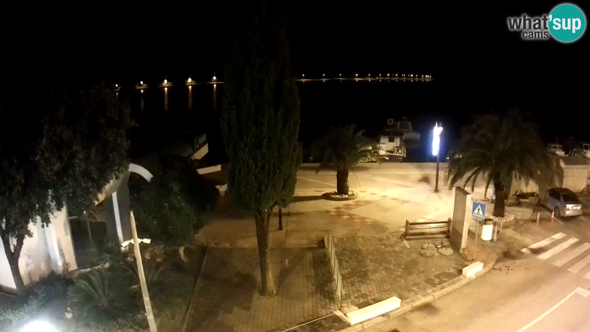 Pag – Obala pred Novaljo