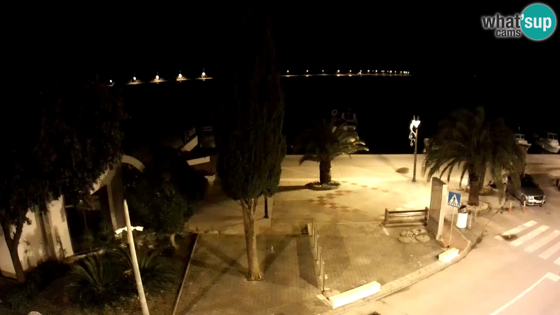 Pag – Obala pred Novaljo