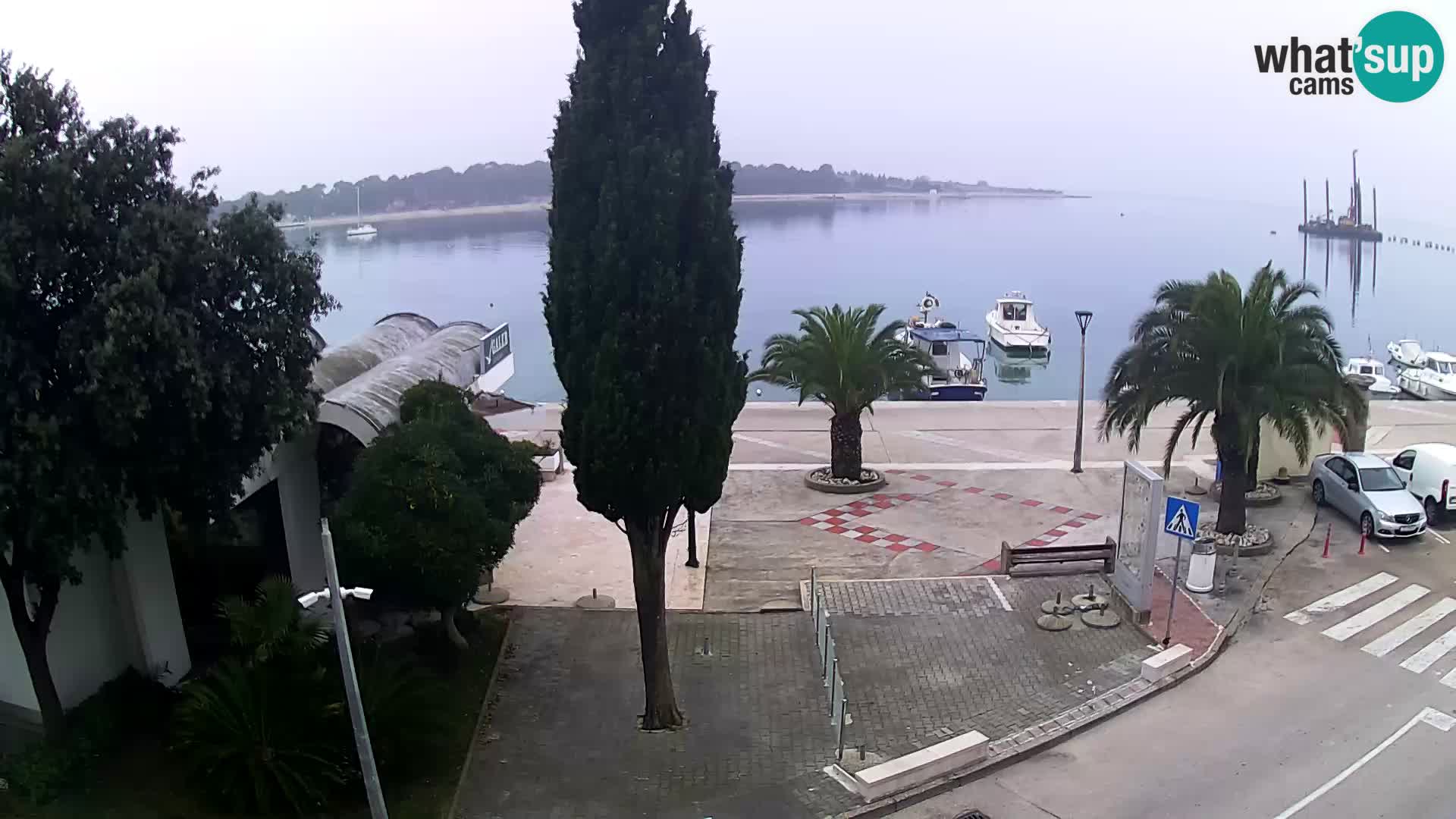 Pag – Obala pred Novaljo