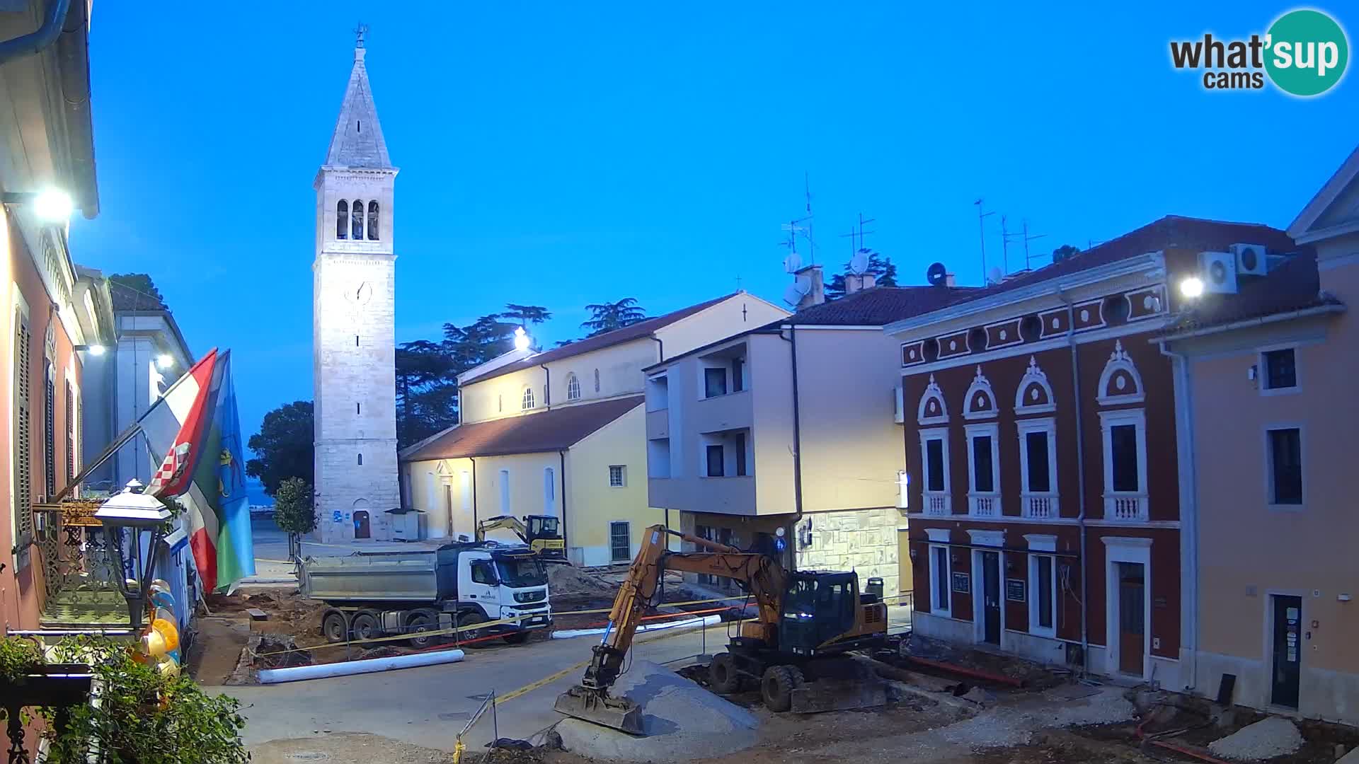 Novigrad – Veliki Trg (gran plaza)