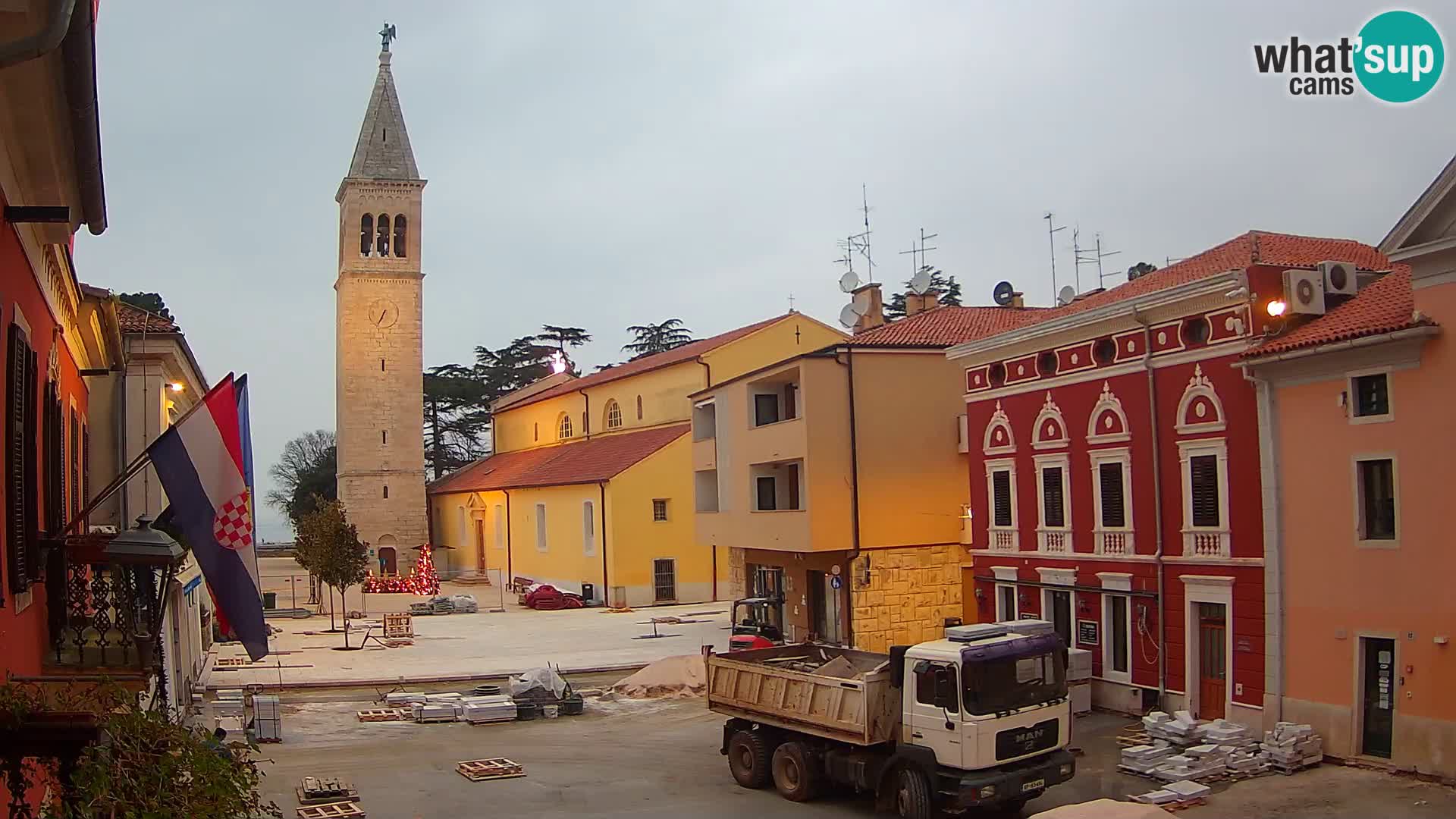 Novigrad Webcam – Veliki Trg (großen Platz) – Istrien – Kroatien