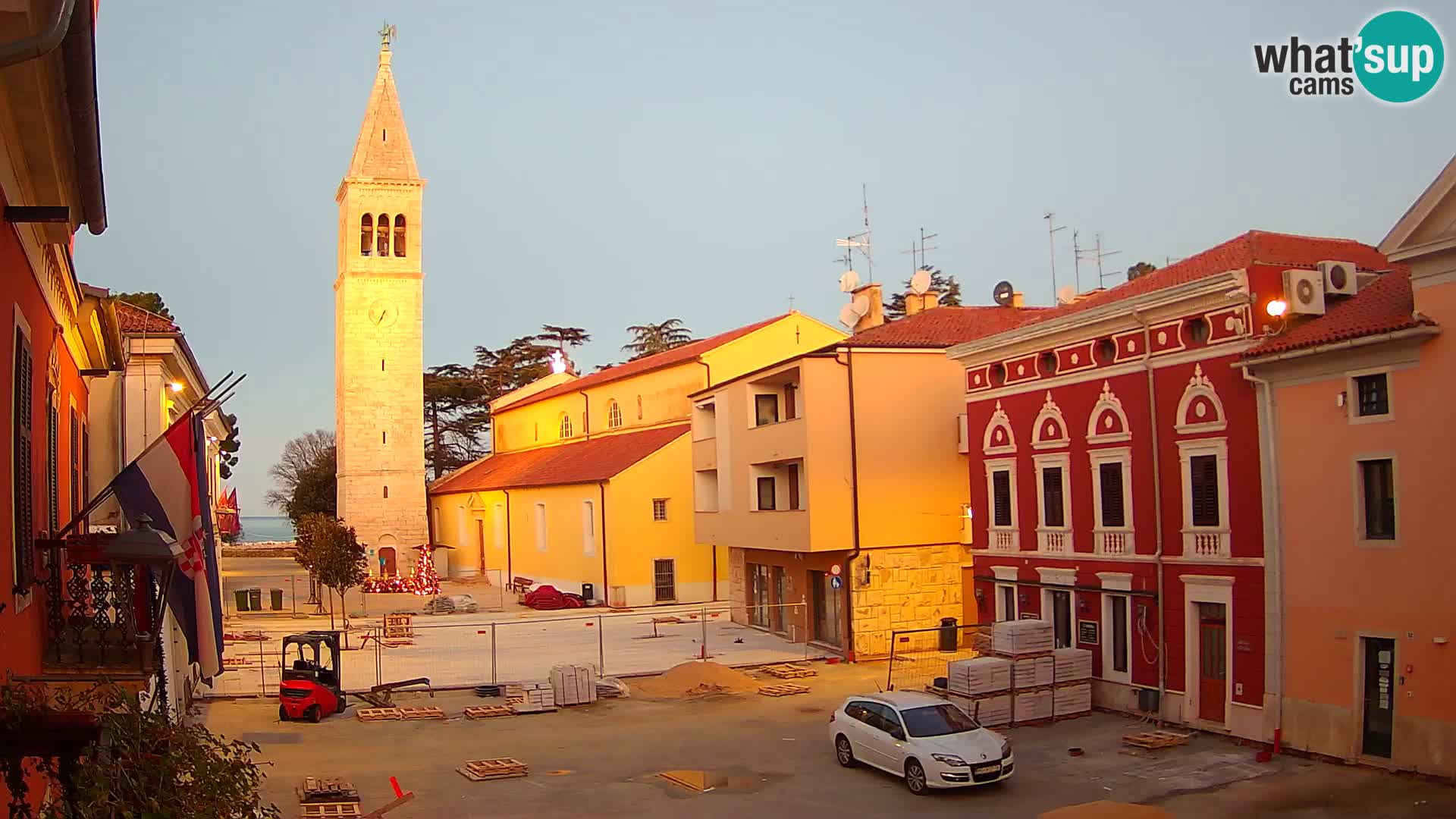 Live webcam Novigrad – Veliki Trg (big square) – Istria – Croatien