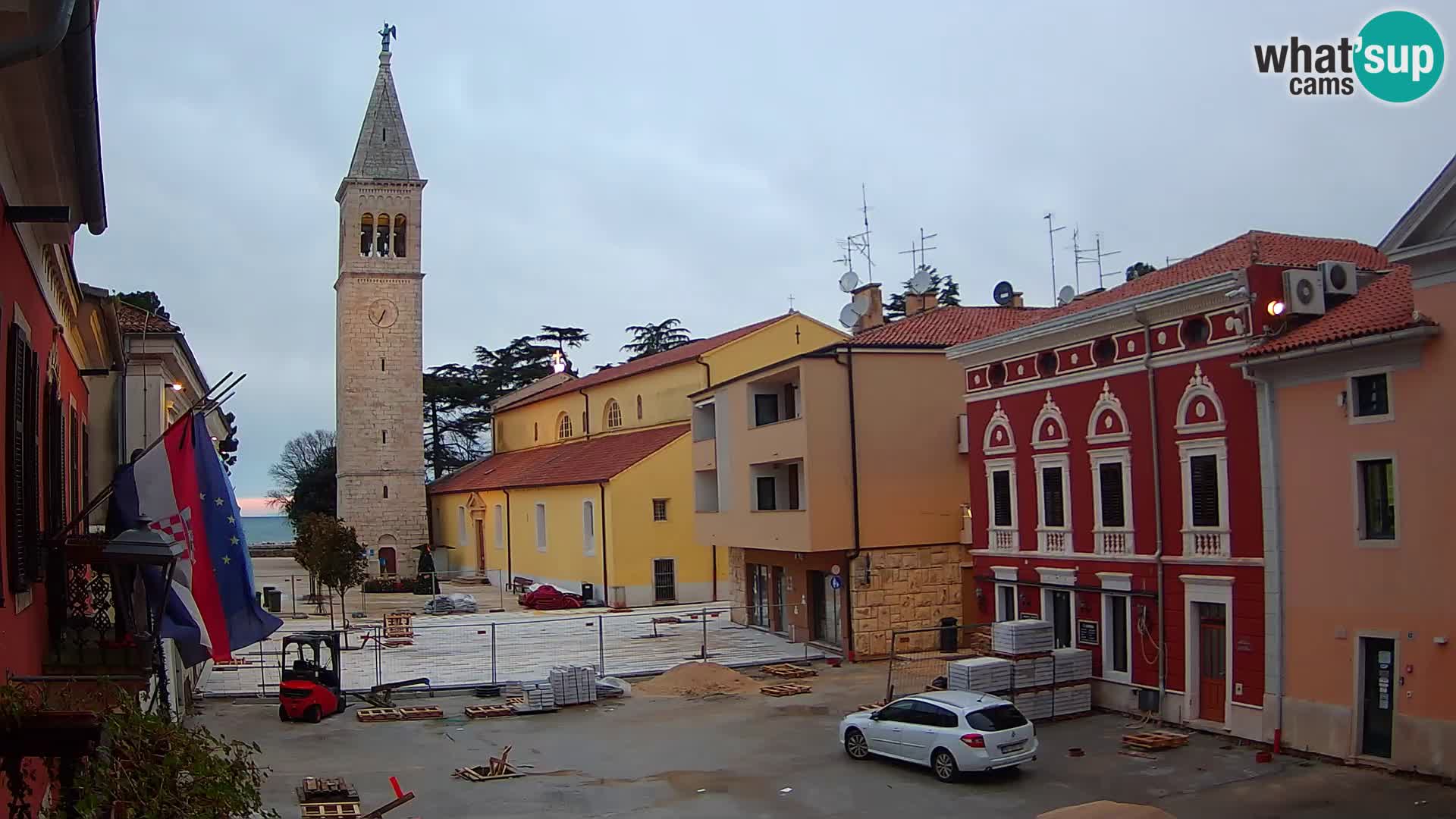 Live webcam Novigrad – Veliki Trg (grande place) – Piazza Grande