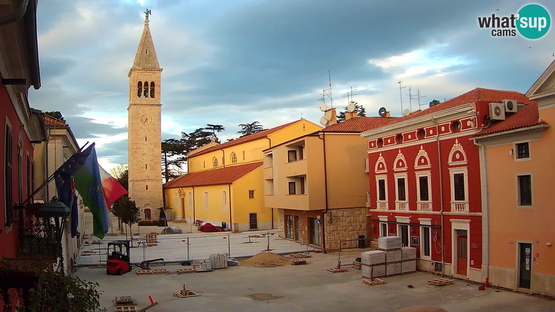 Novigrad Webcam – Veliki Trg (großen Platz) – Istrien – Kroatien