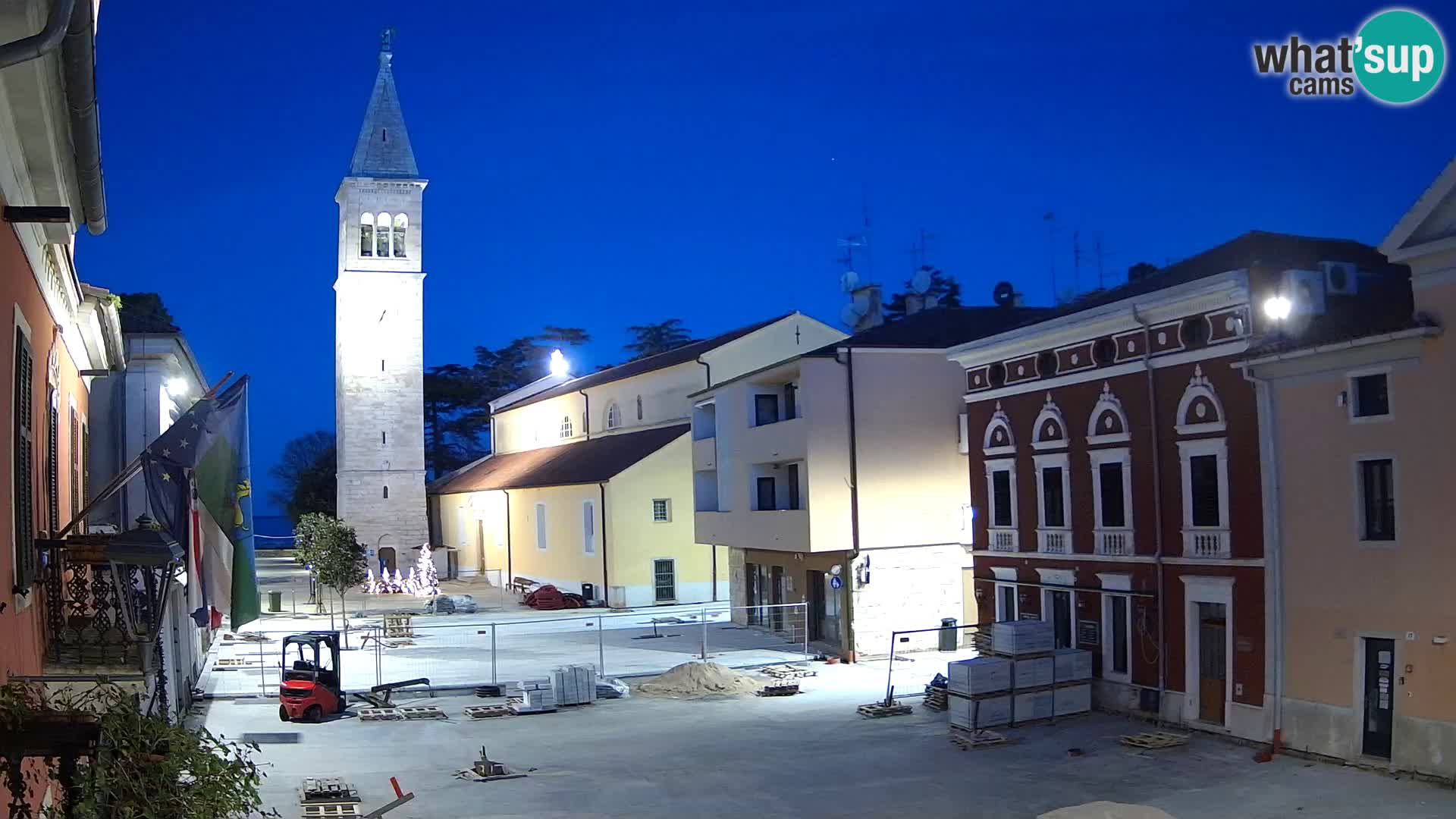 Live webcam Novigrad – Veliki Trg (grande place) – Piazza Grande