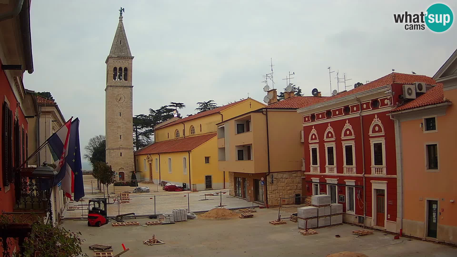 LIVE Webcam Cittanova / Novigrad – Piazza Grande – Istria