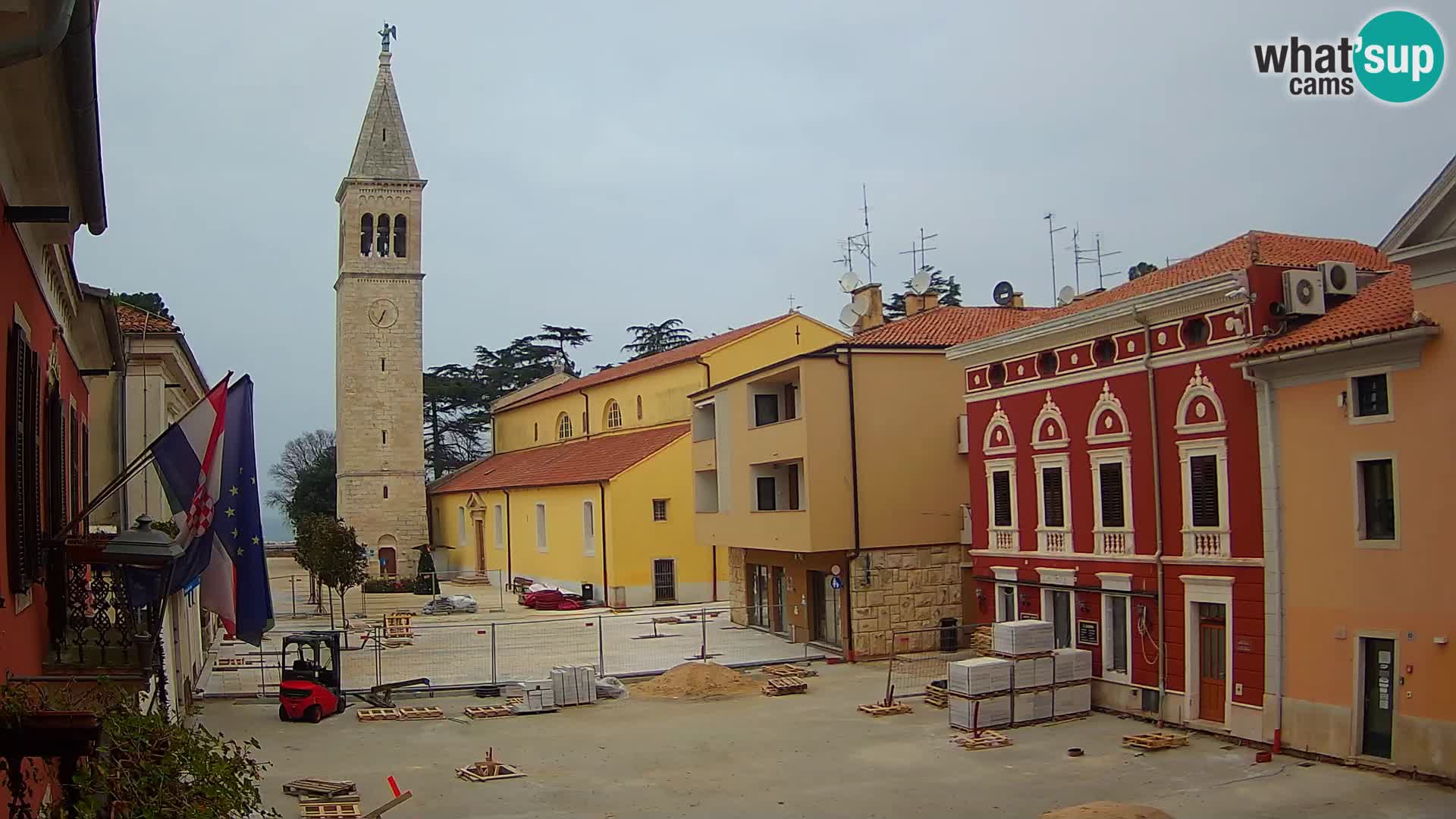 Novigrad – Veliki Trg (gran plaza)