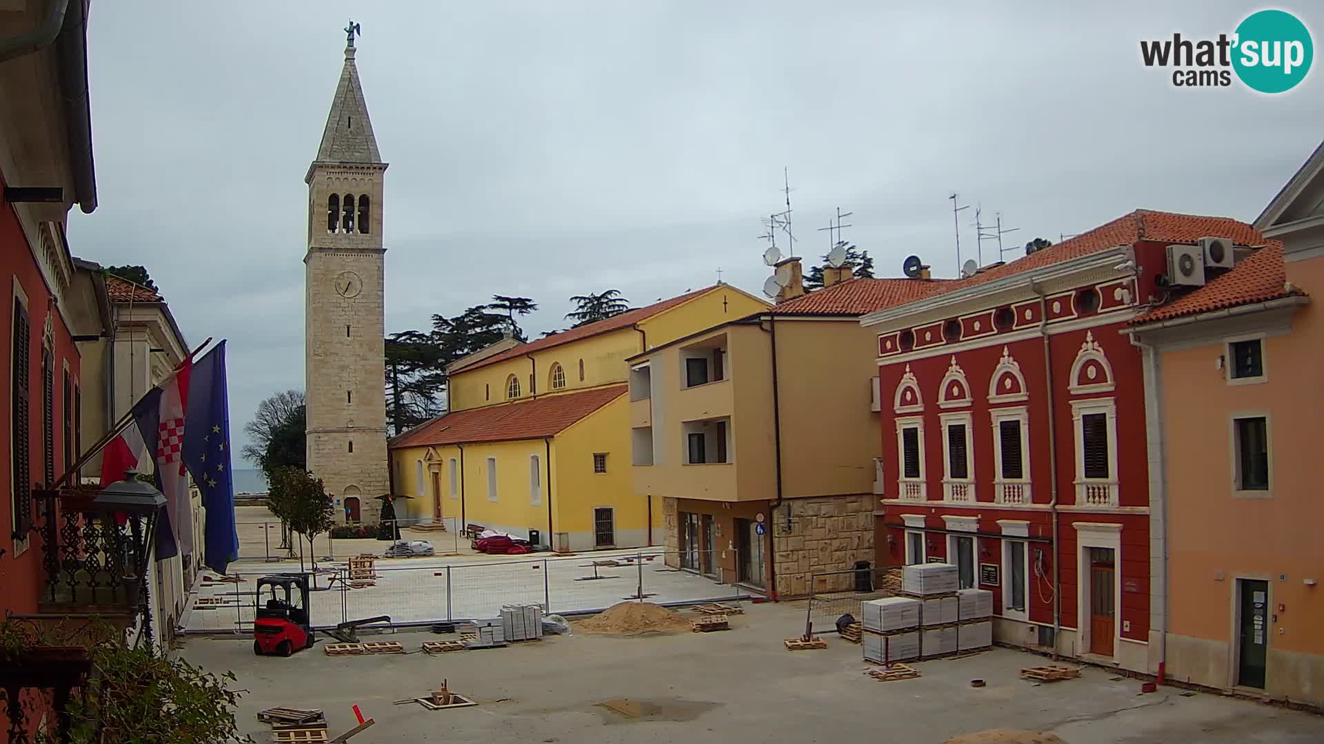 Live webcam Novigrad – Veliki Trg / Piazza Grande – Istria – Croatien