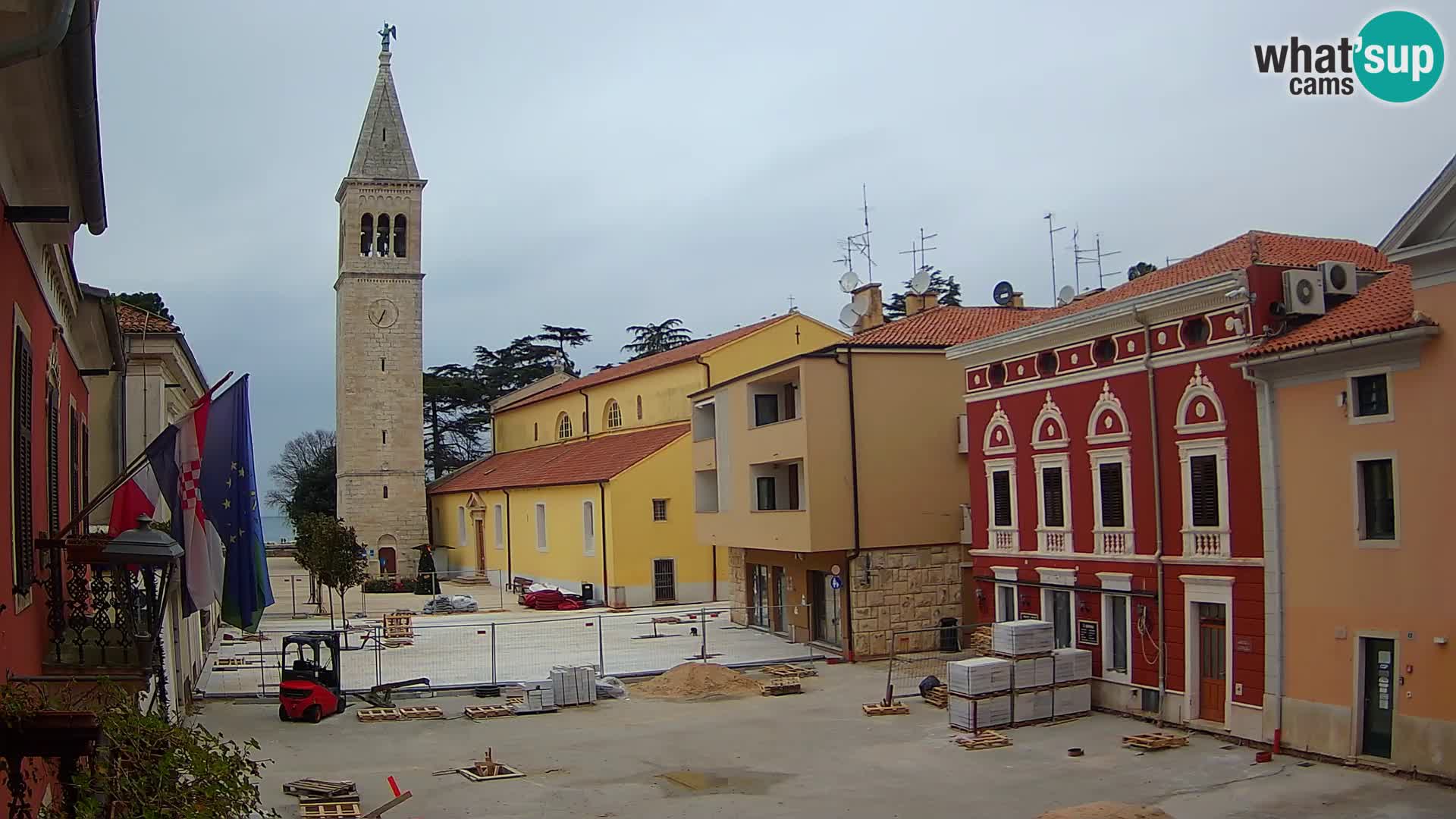 Live webcam Novigrad – Veliki Trg (grande place) – Piazza Grande