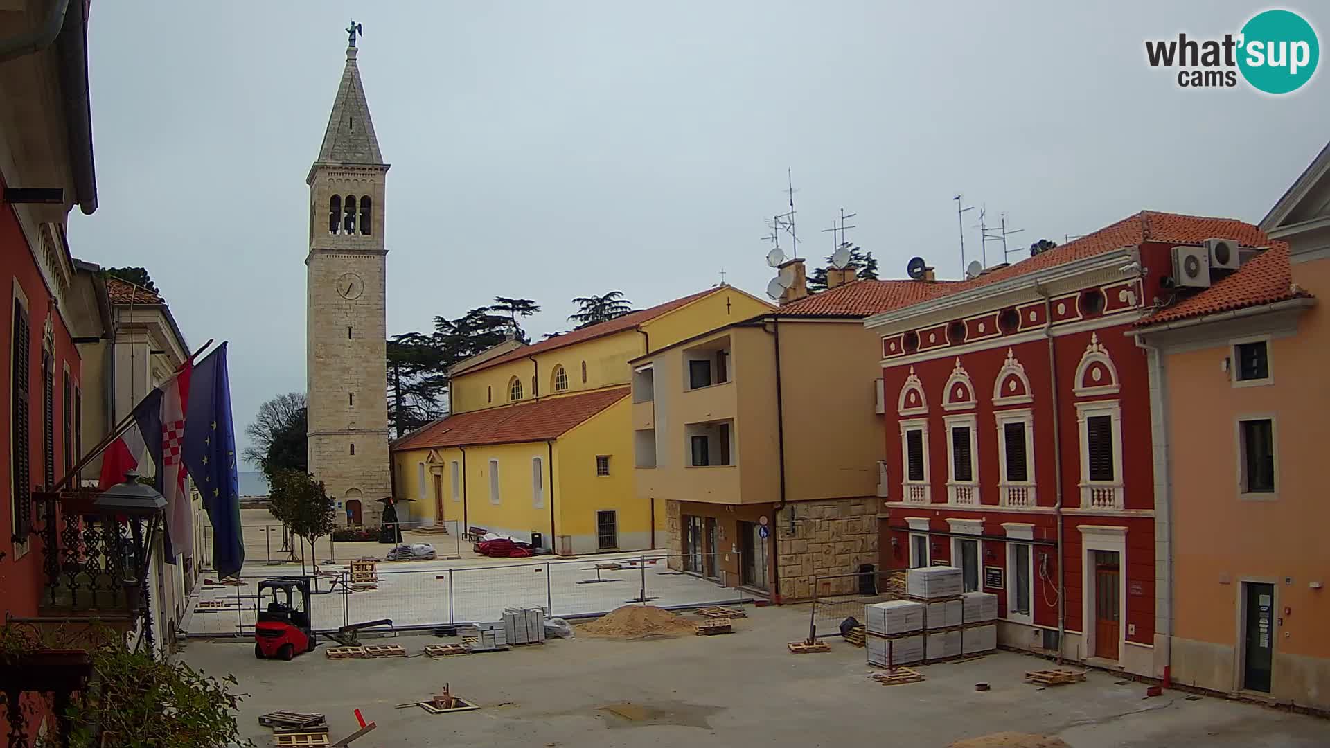 Live webcam Novigrad – Veliki Trg / Piazza Grande – Istria – Croatien