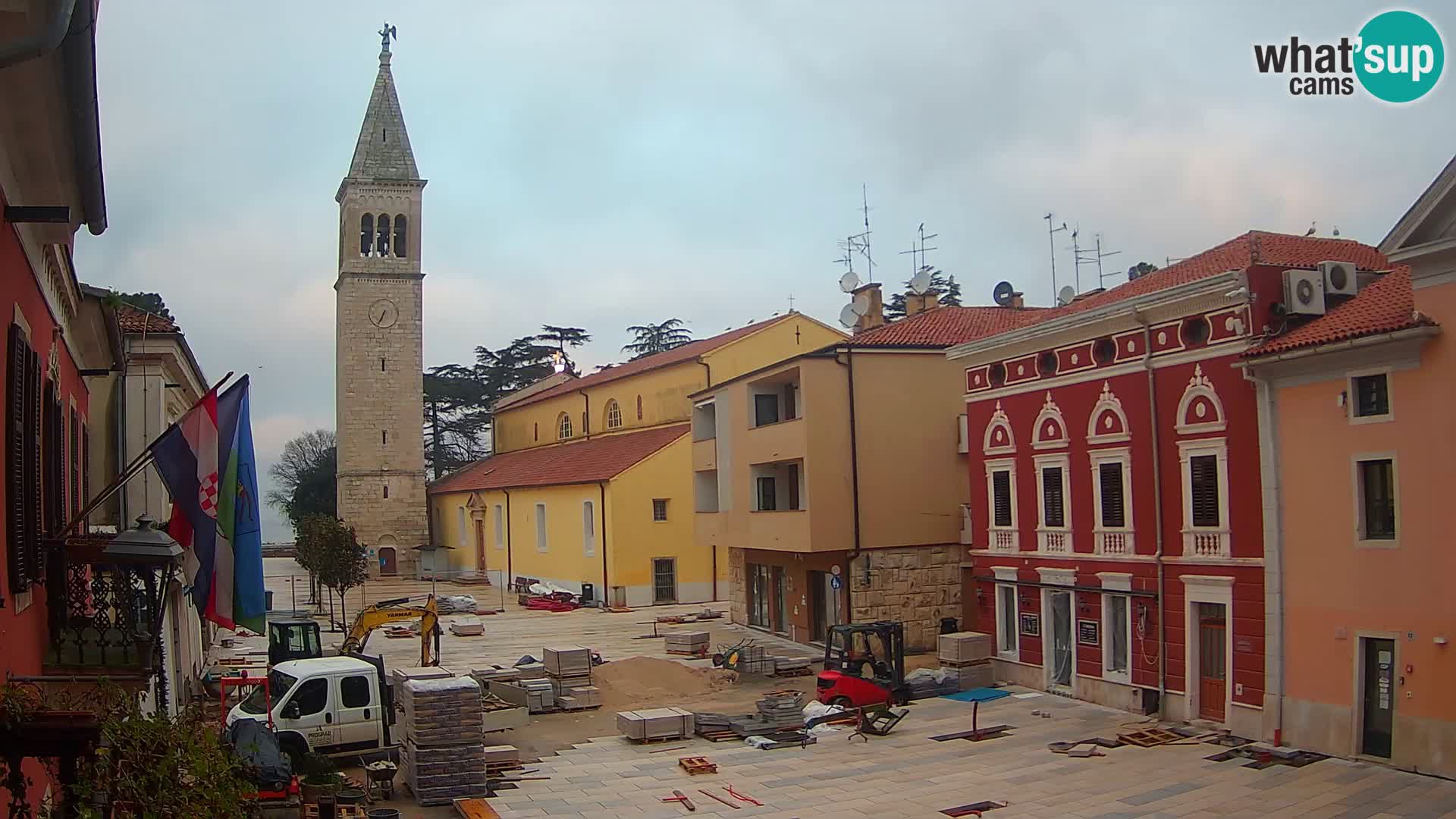 Live webcam Novigrad – Veliki Trg / Piazza Grande – Istria – Croatien