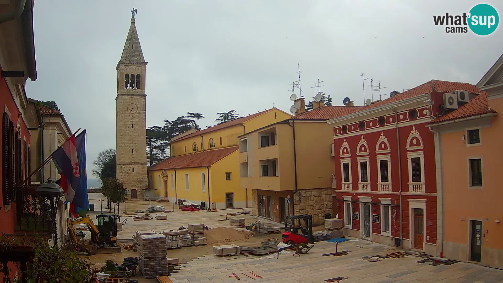 Live webcam Novigrad – Veliki Trg (grande place) – Piazza Grande