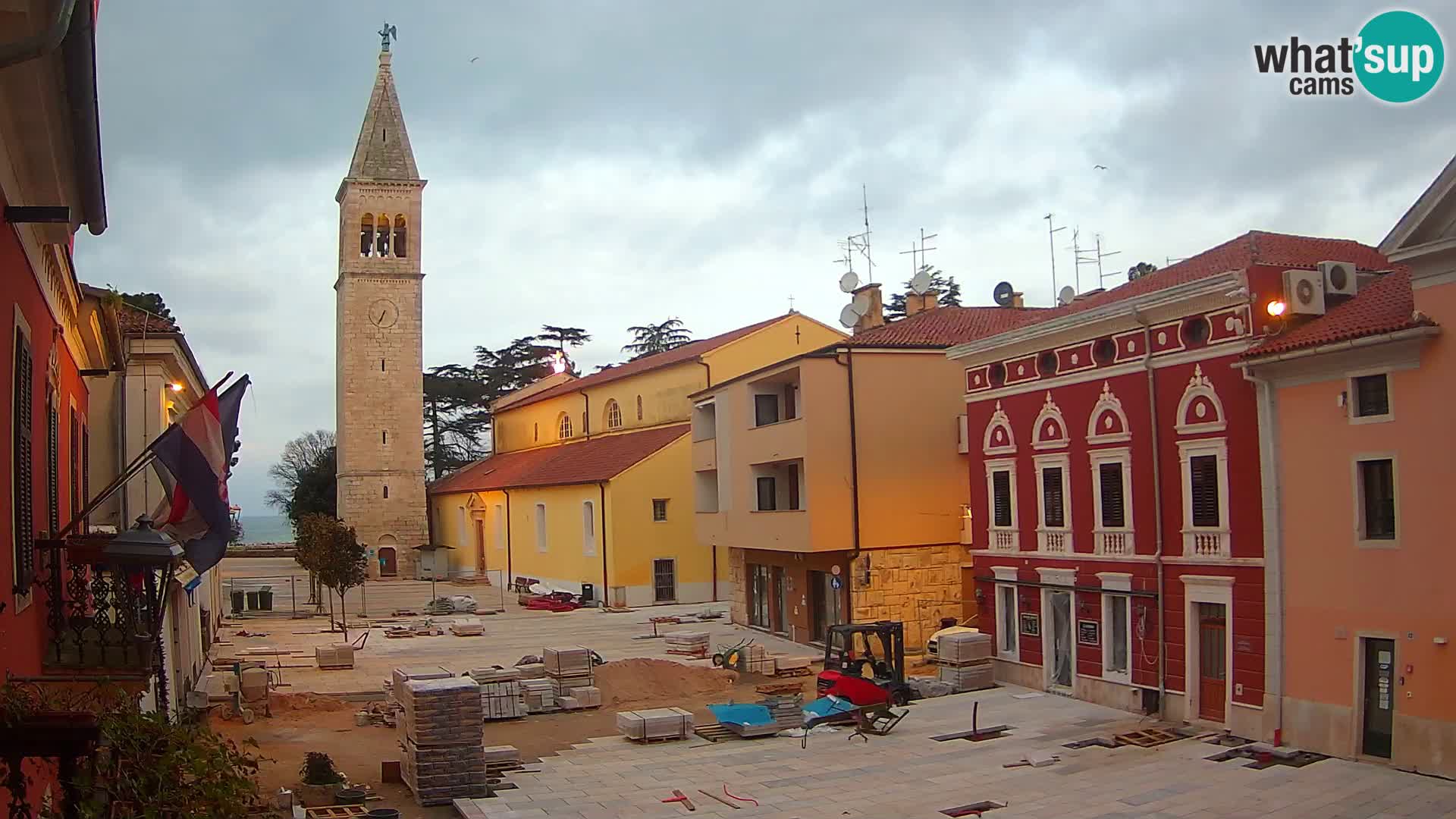 Live Webcam Novigrad – Veliki Trg (gran plaza) – Piazza Grande