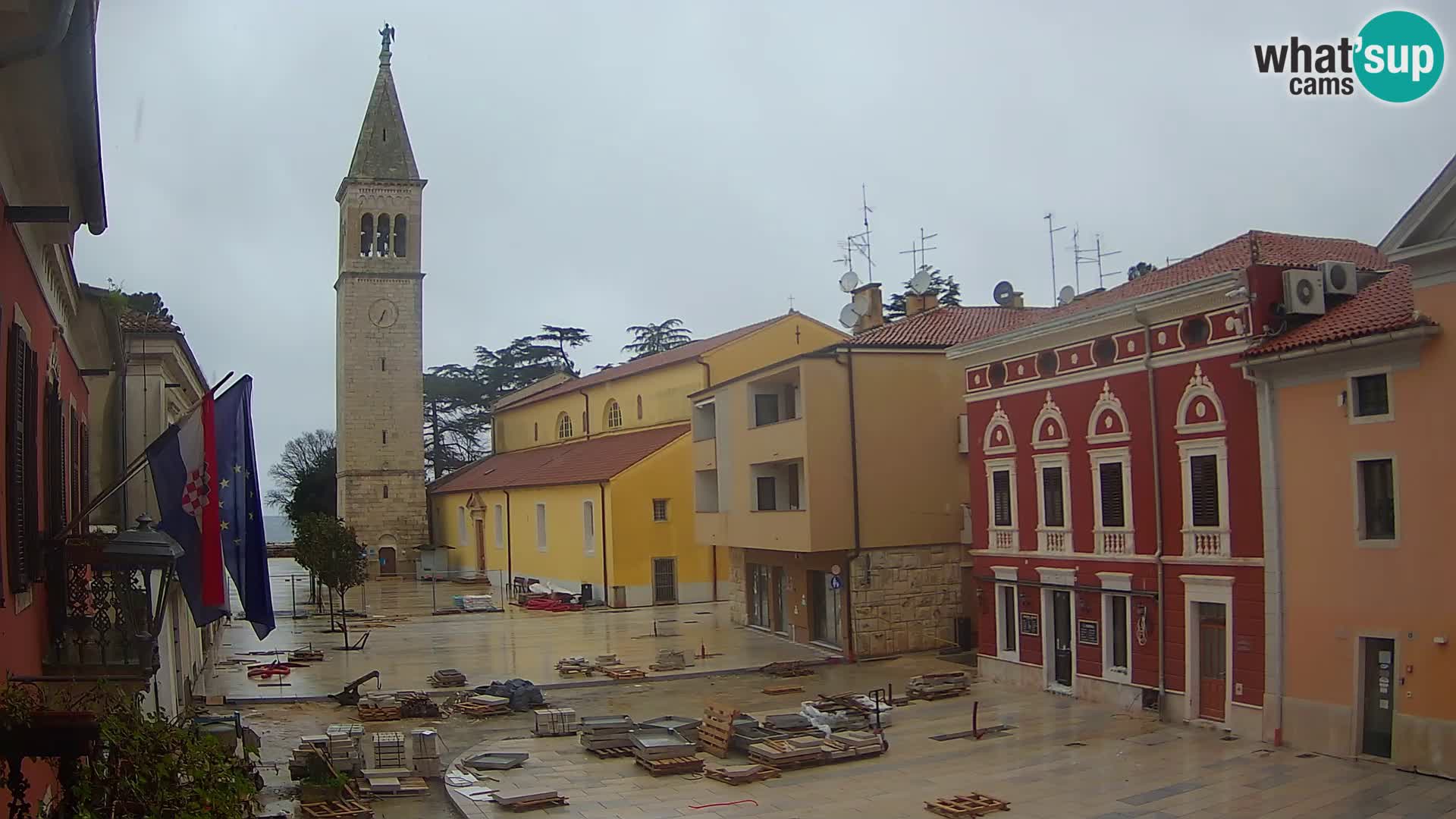 Live webcam Novigrad – Veliki Trg (grande place) – Piazza Grande