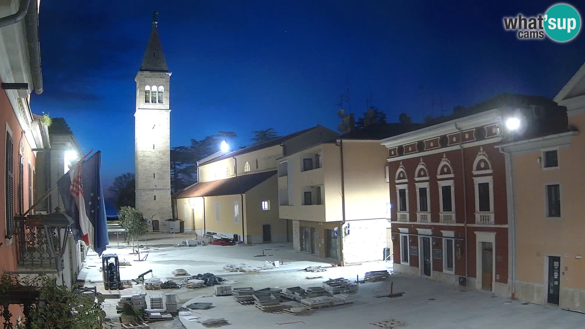 Live webcam Novigrad – Veliki Trg (grande place) – Piazza Grande