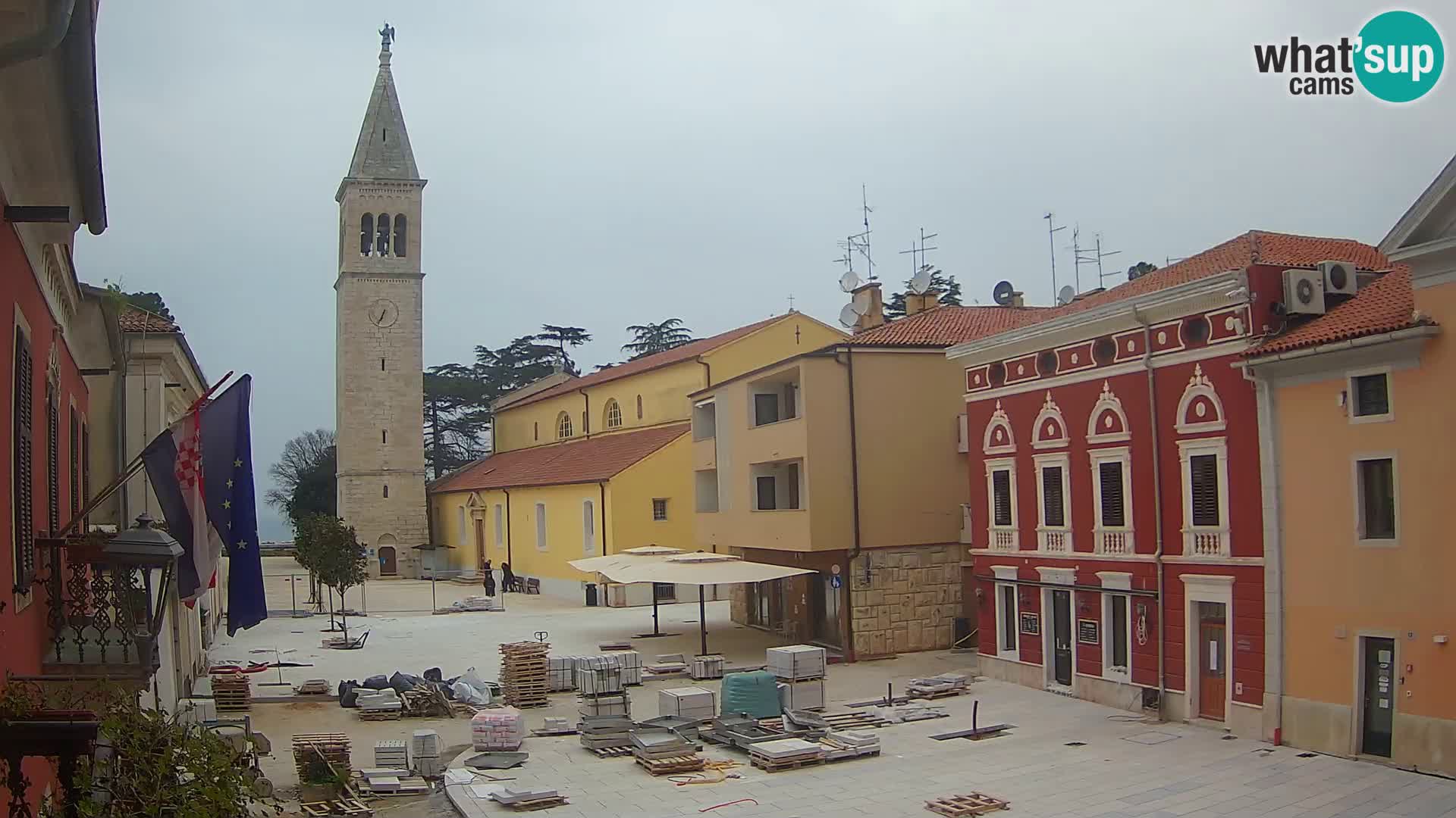 Live webcam Novigrad – Veliki Trg (grande place) – Piazza Grande