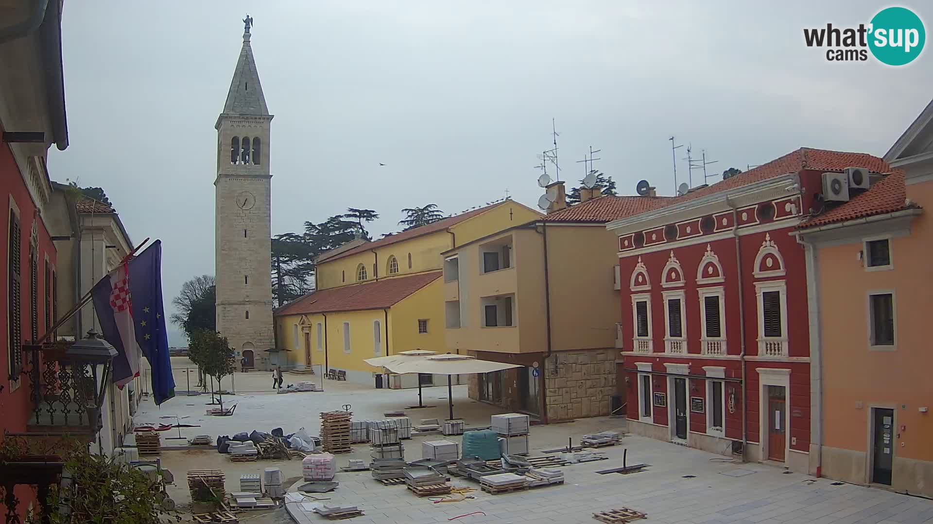 Live webcam Novigrad – Veliki Trg / Piazza Grande – Istria – Croatien