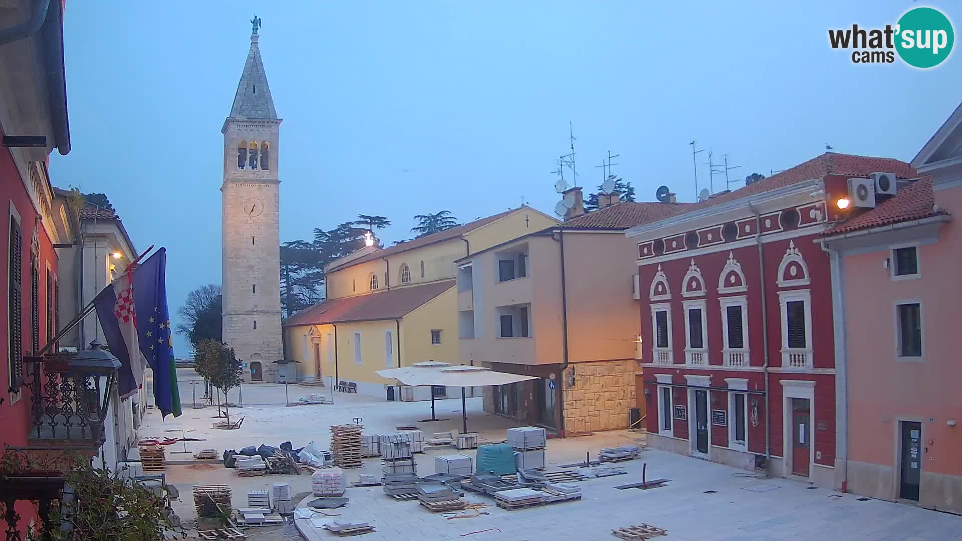 Live webcam Novigrad – Veliki Trg (grande place) – Piazza Grande